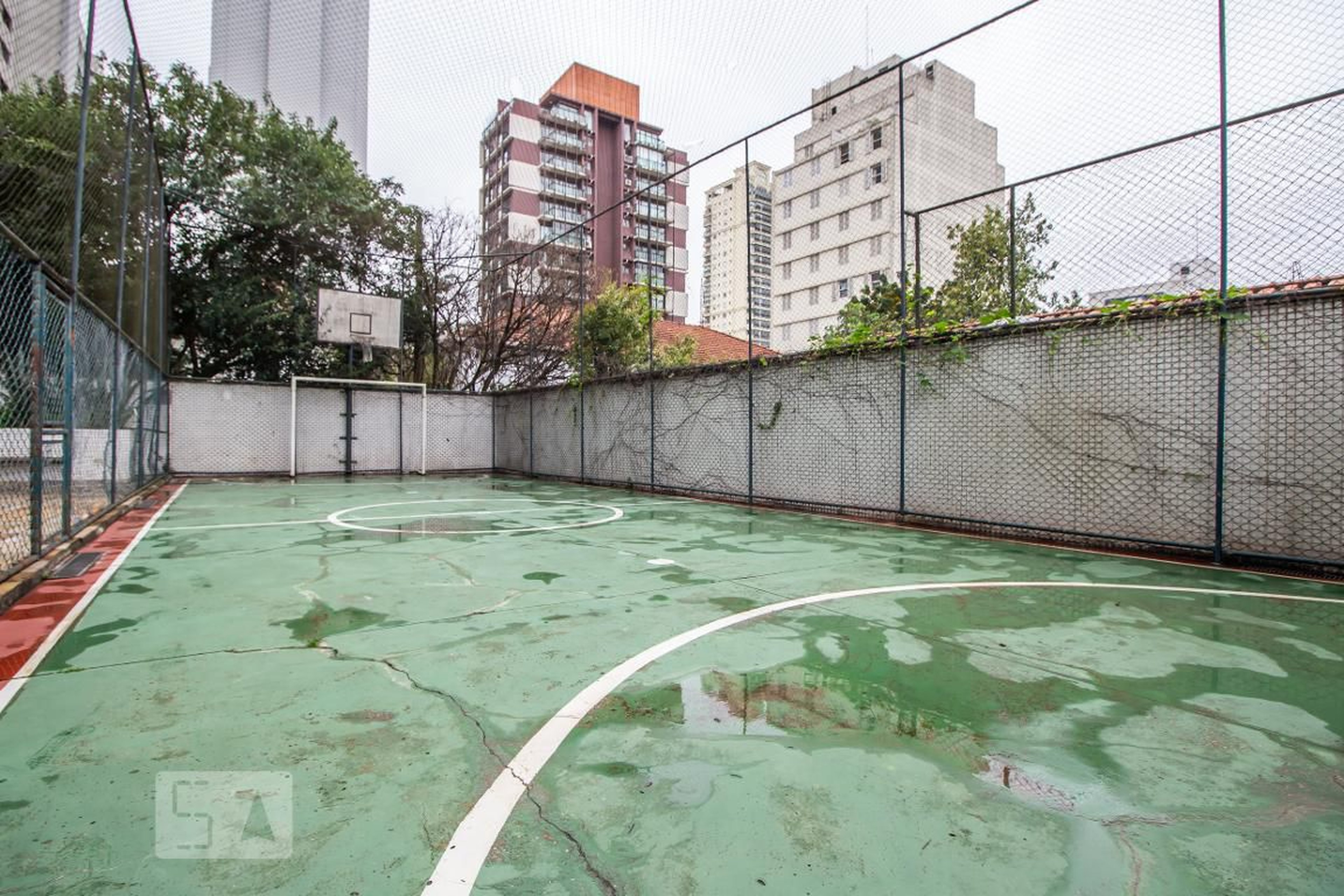 Quadra poliesportiva - Edifício Cayowaa