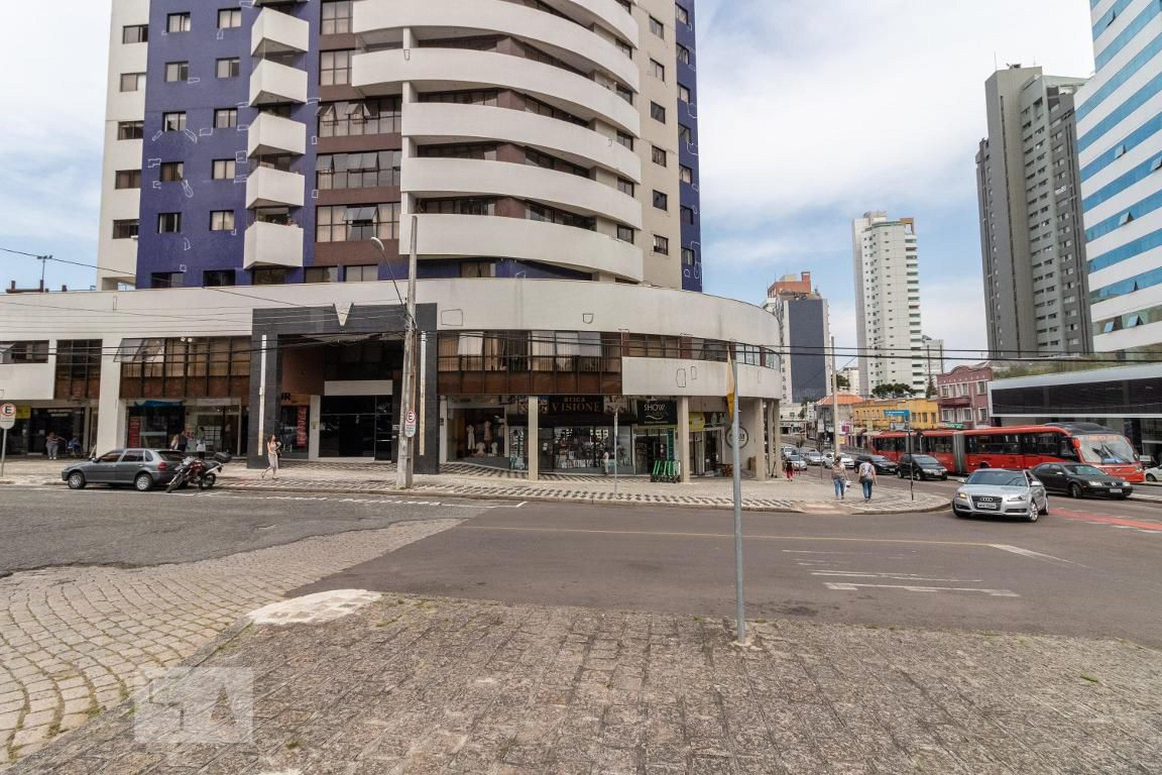 Fachada Edifício Renaissance Residencial