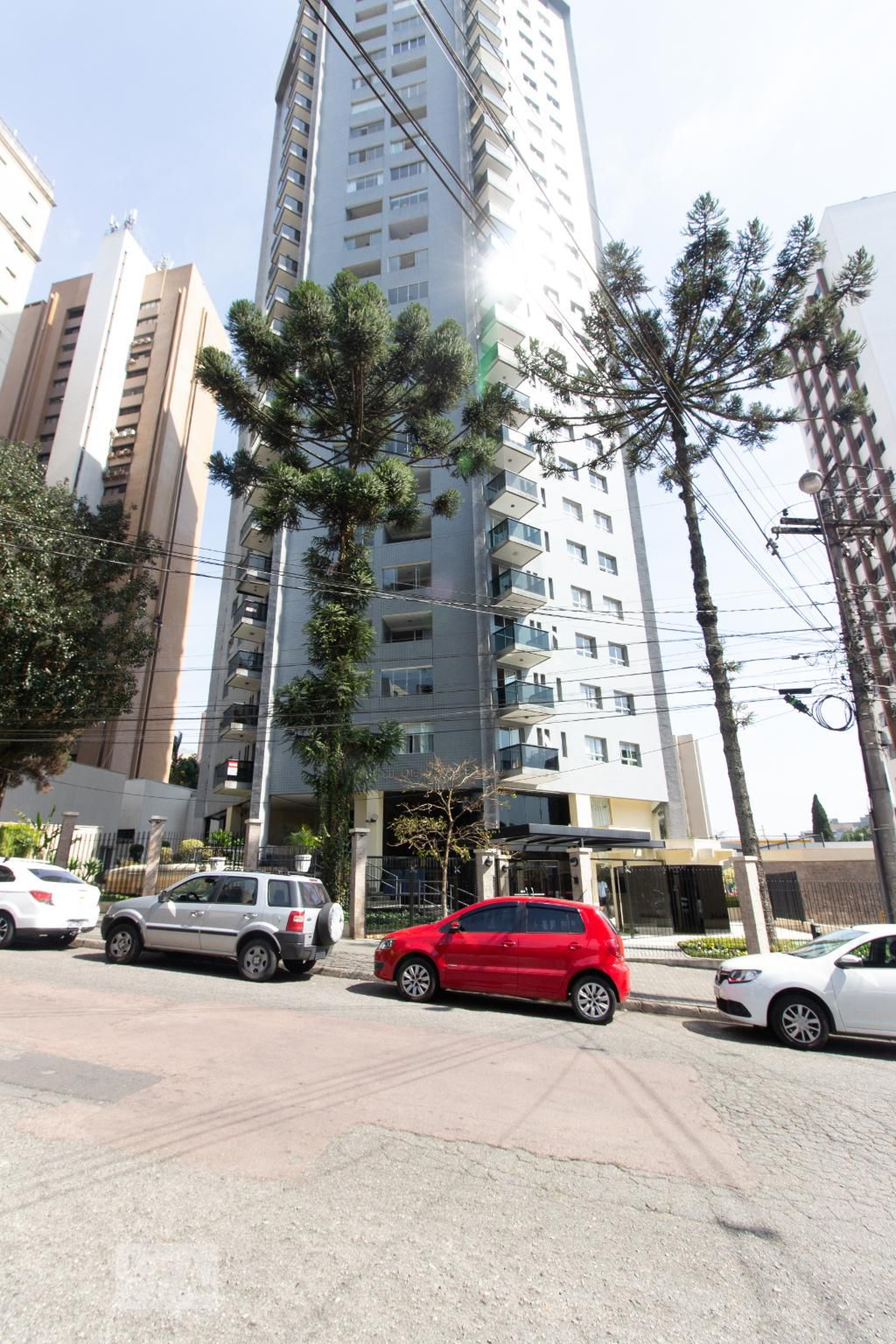 Fachada do Condomínio Condomínio Columbus