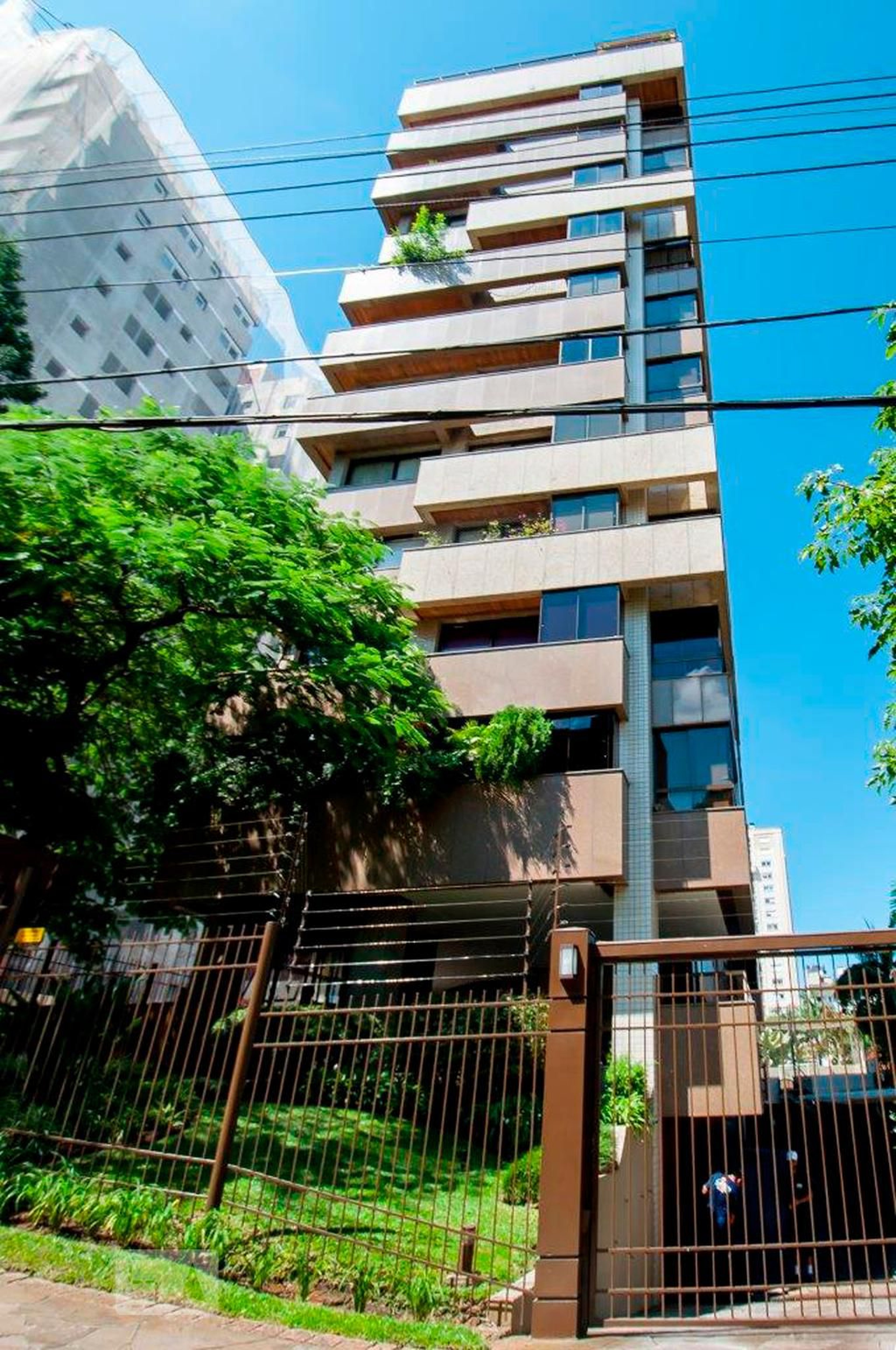 Fachada Condomínio Ville Chambery