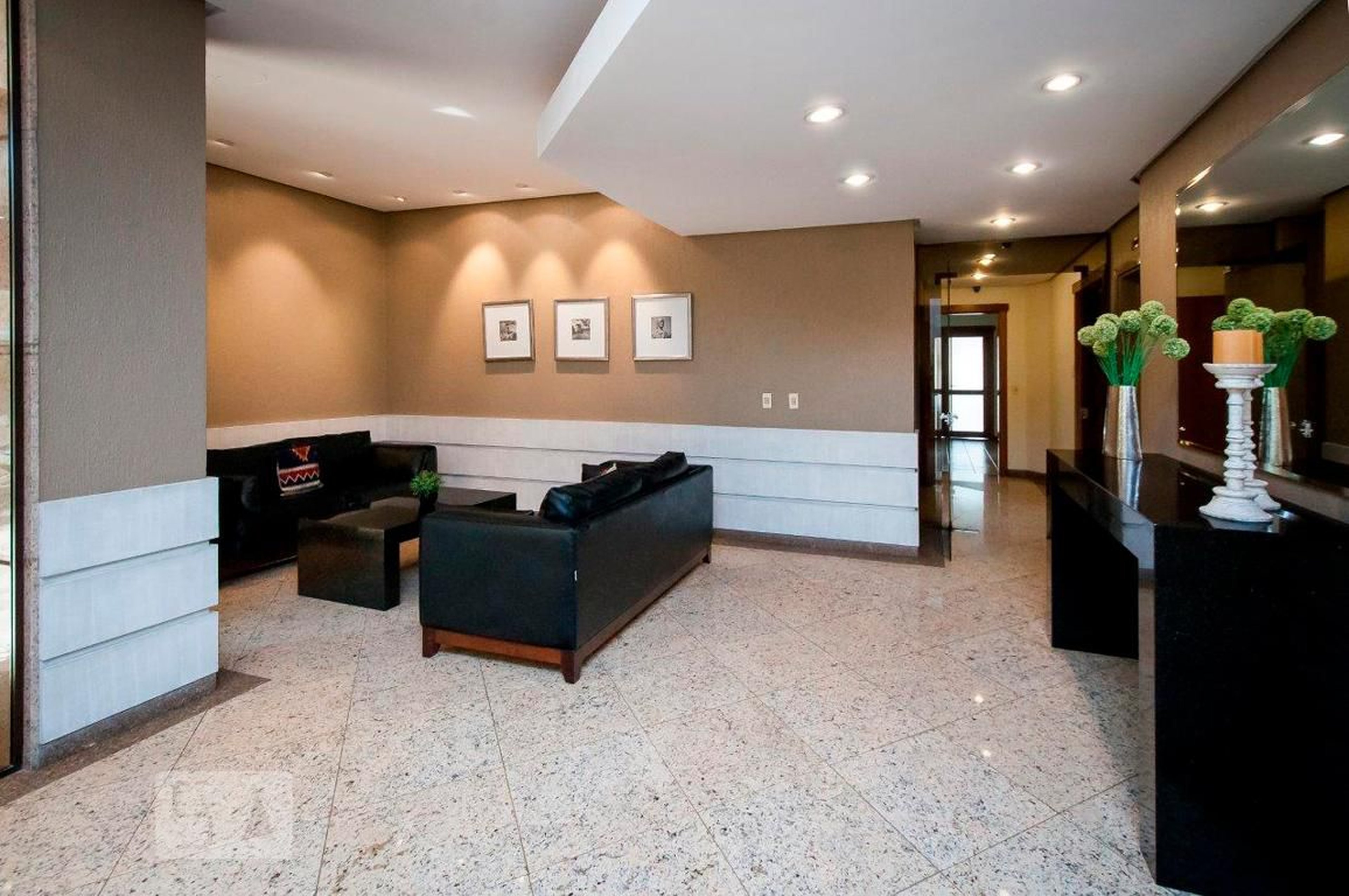 Hall - Ville Chambery