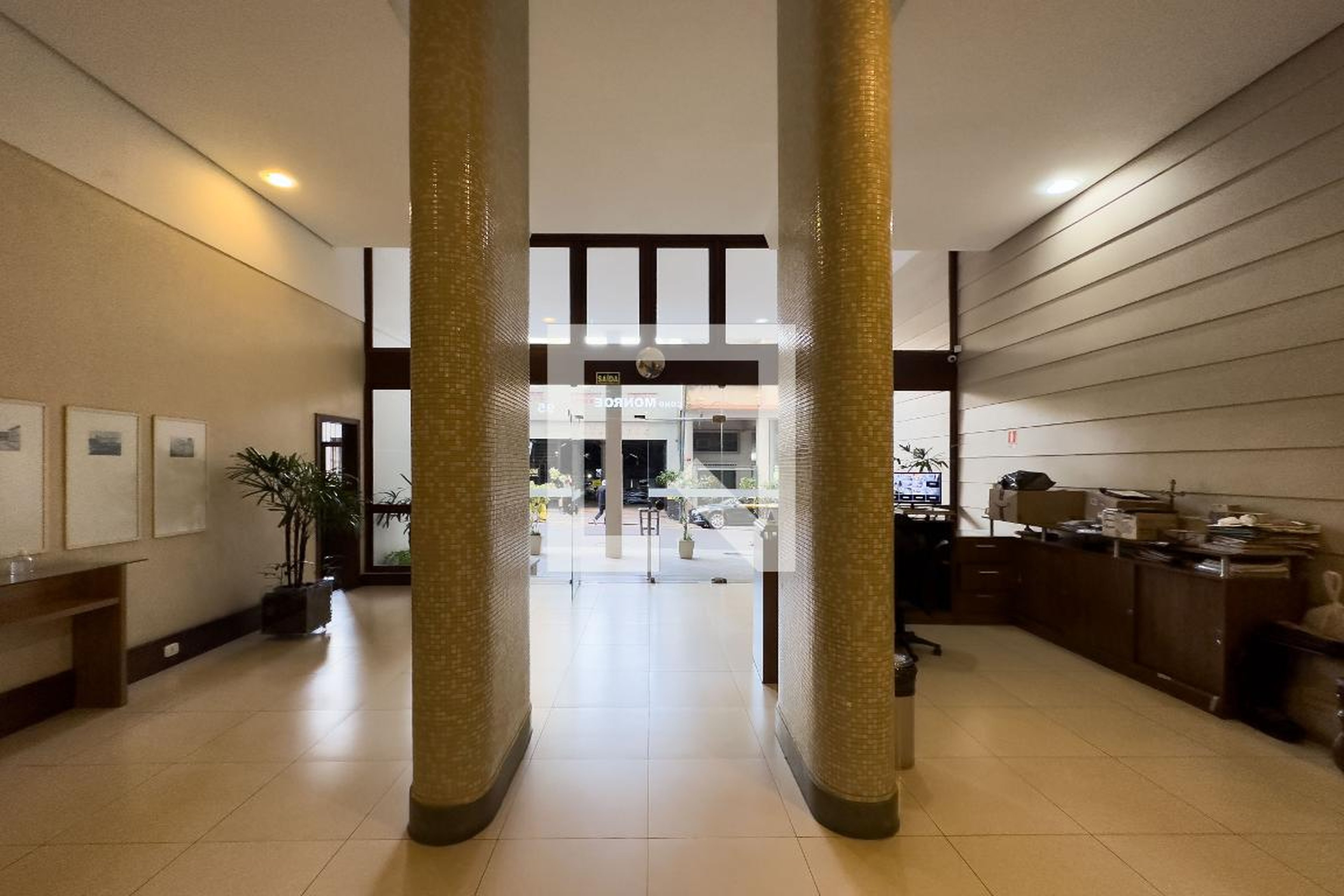 Área comum - Monroe