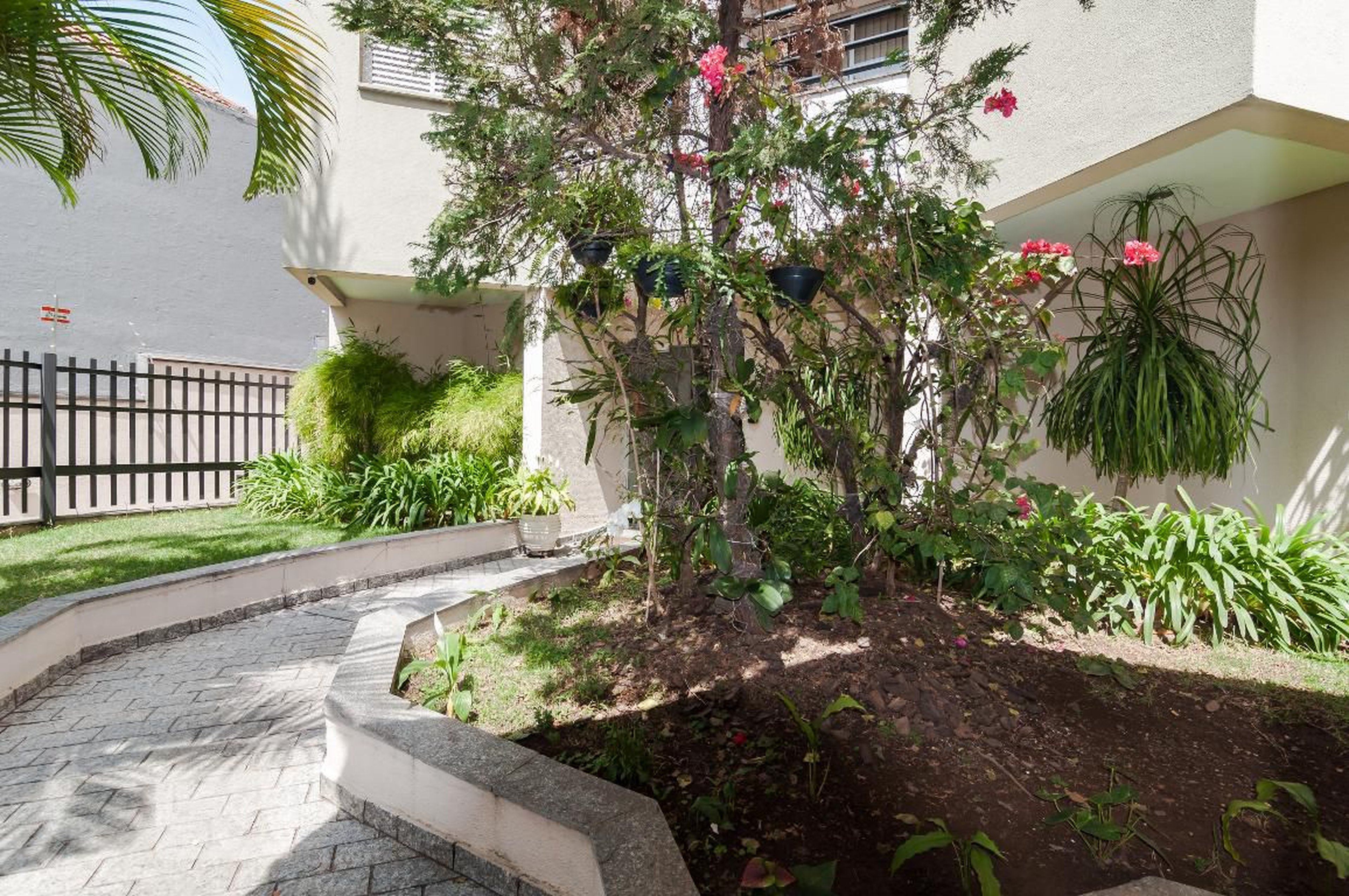 Entrada do prédio - Edifício Atlanta