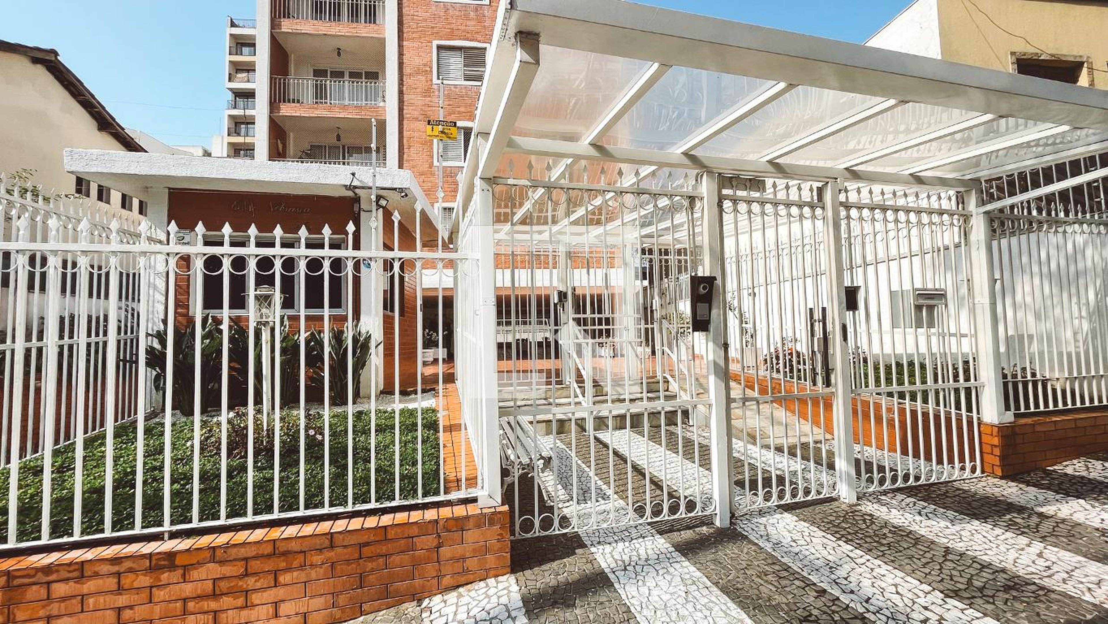 Fachada do Prédio Condomínio Nebrasca