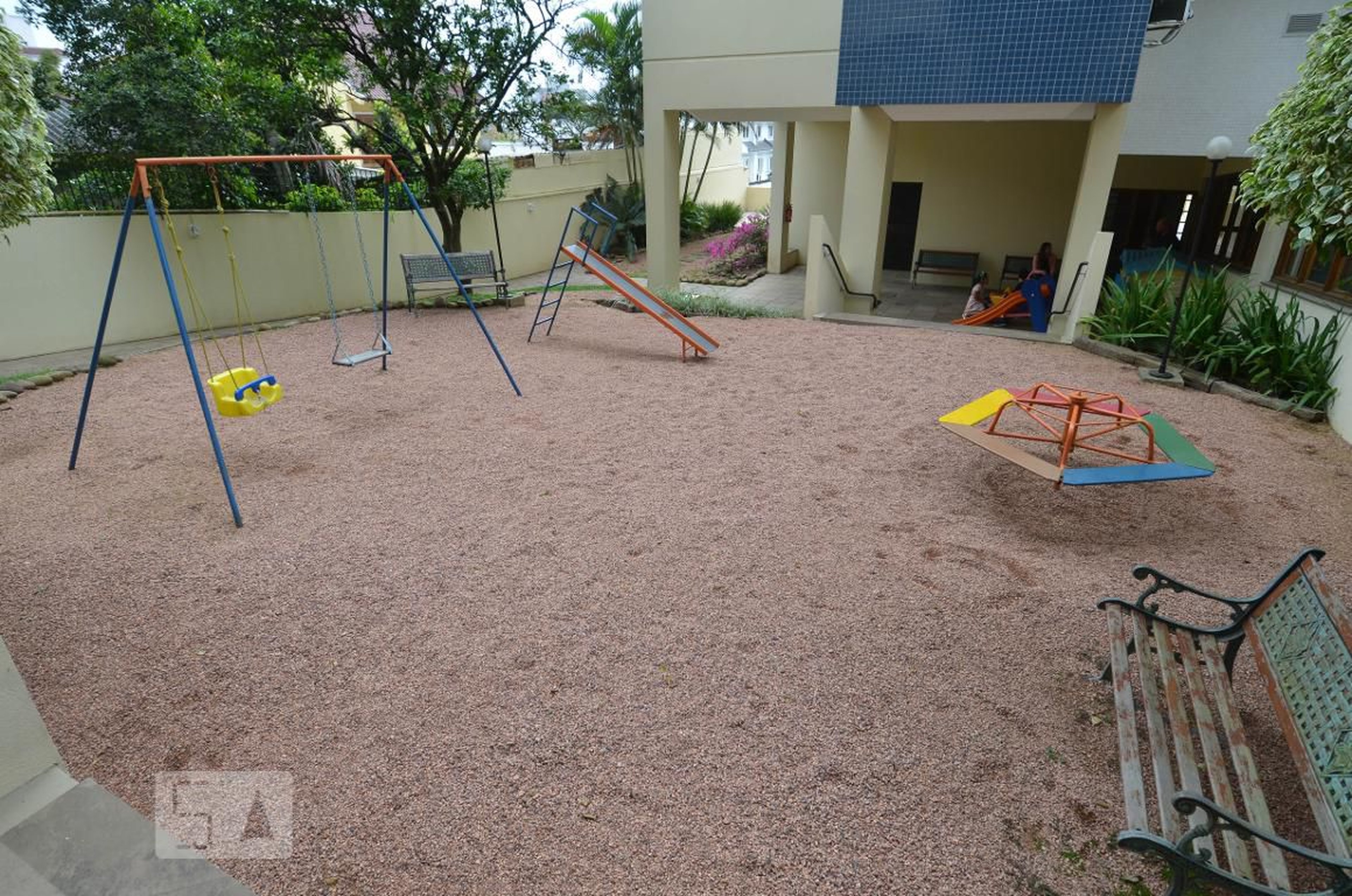 Playground - Edifício Residencial Puerta Del Sol