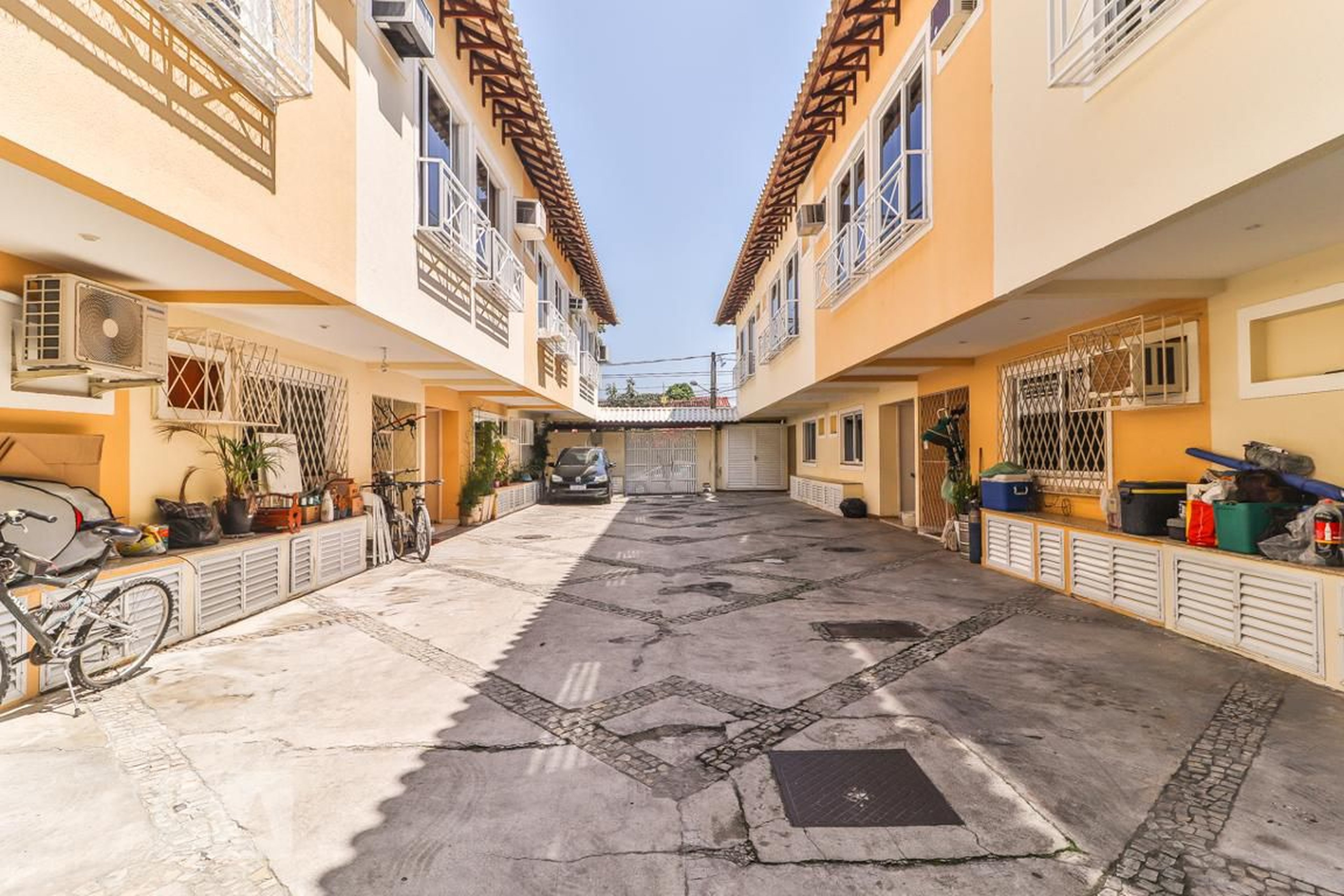 Condomínio - Residencial Ceu Azul