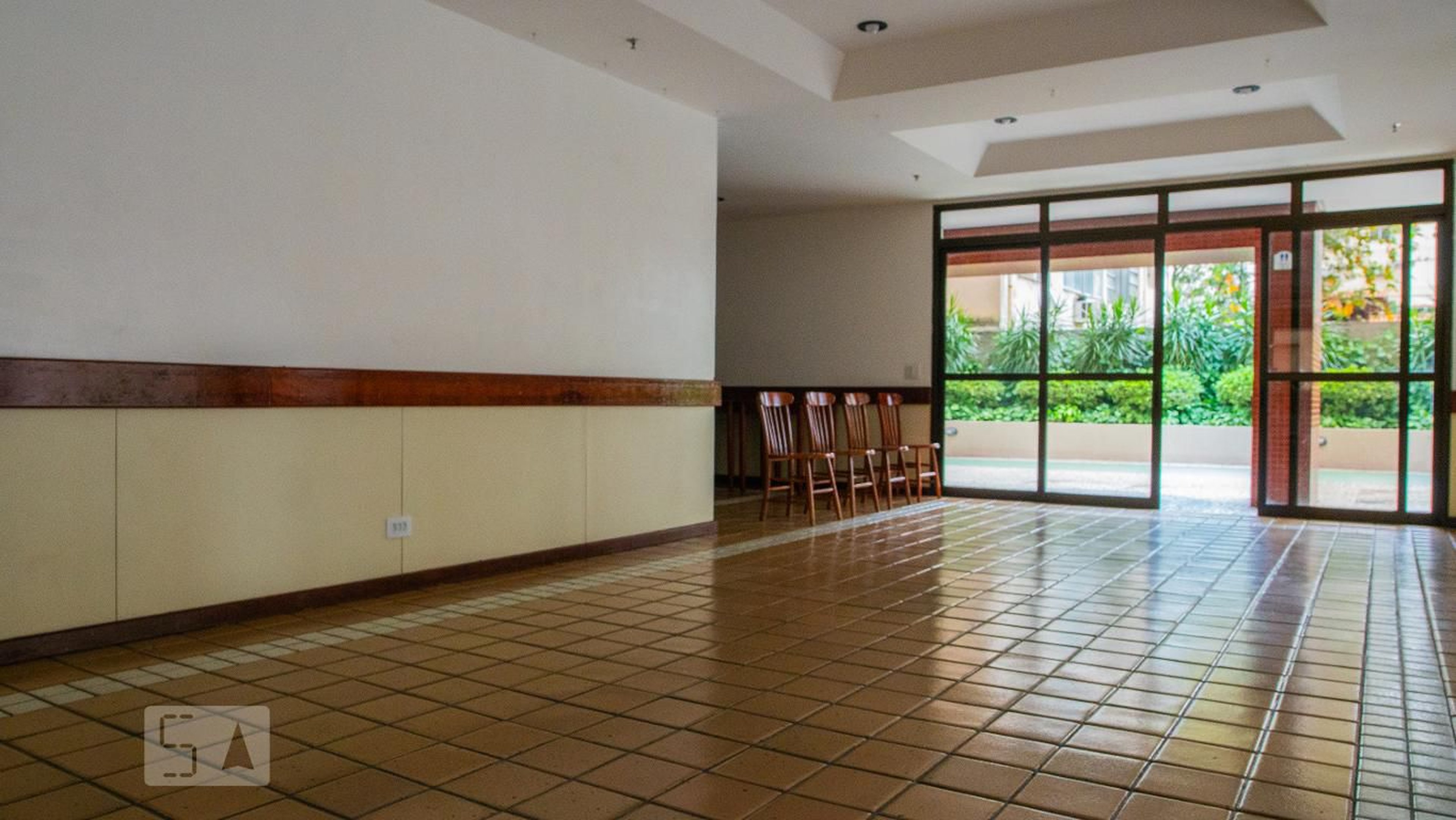 Salão de Festas - Plaza Etoile