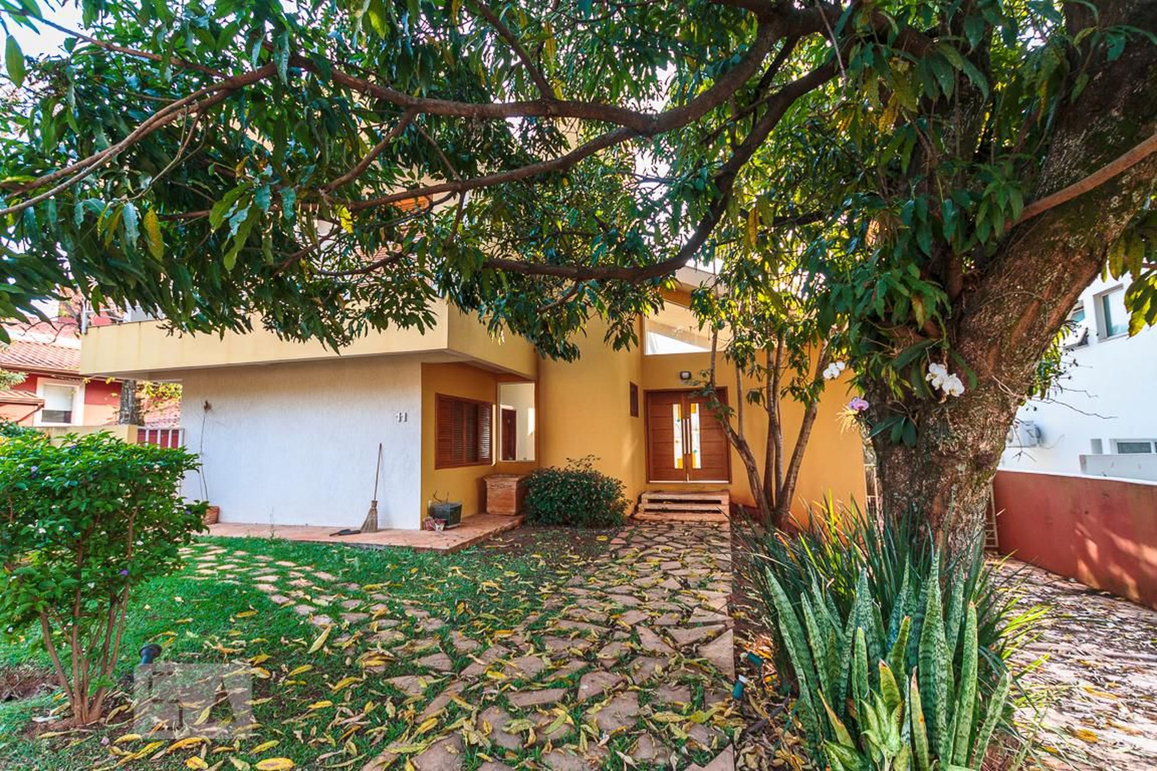 Fachada Condomínio Las Fuentes