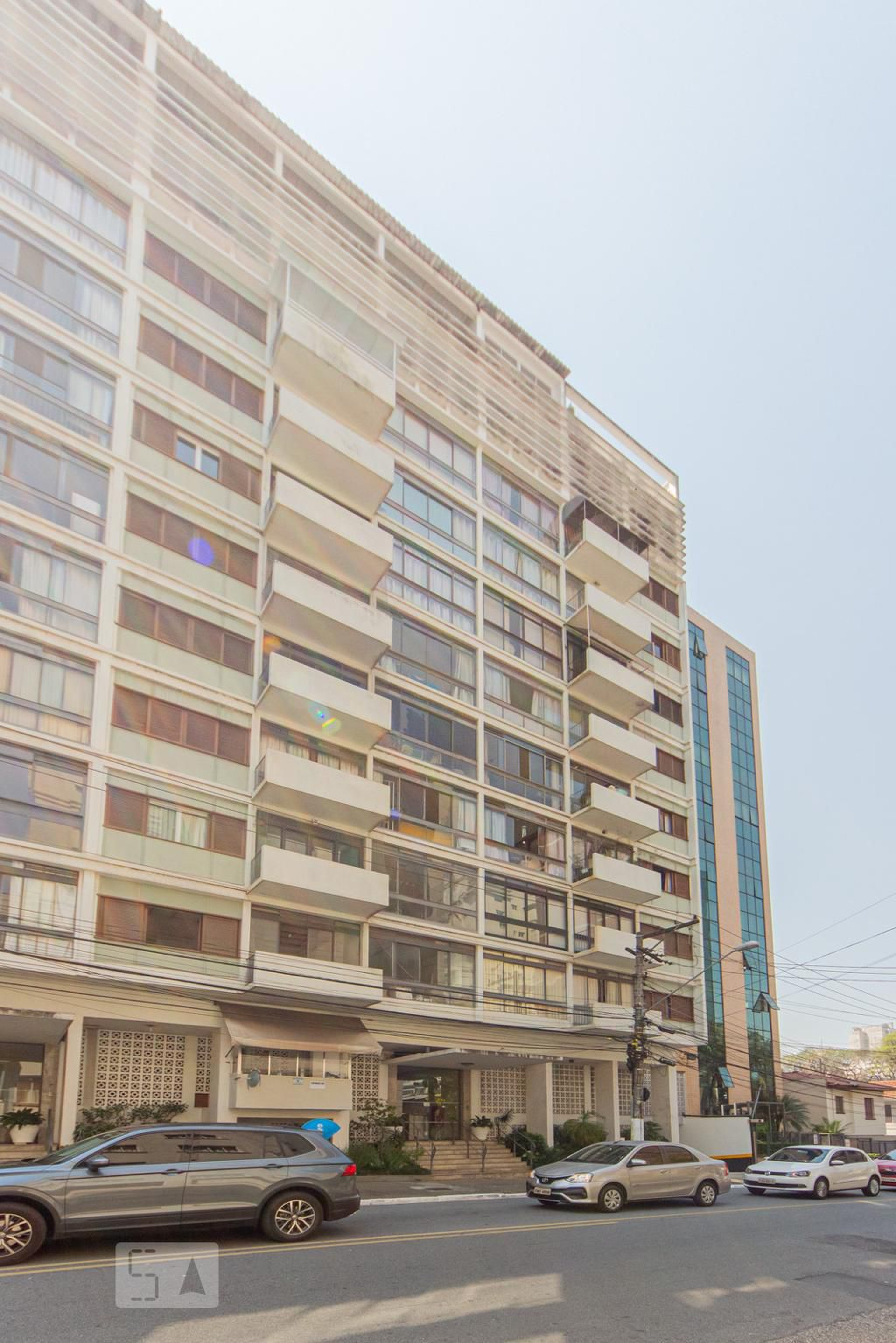 Fachada do Condomínio Edifício Vista Linda