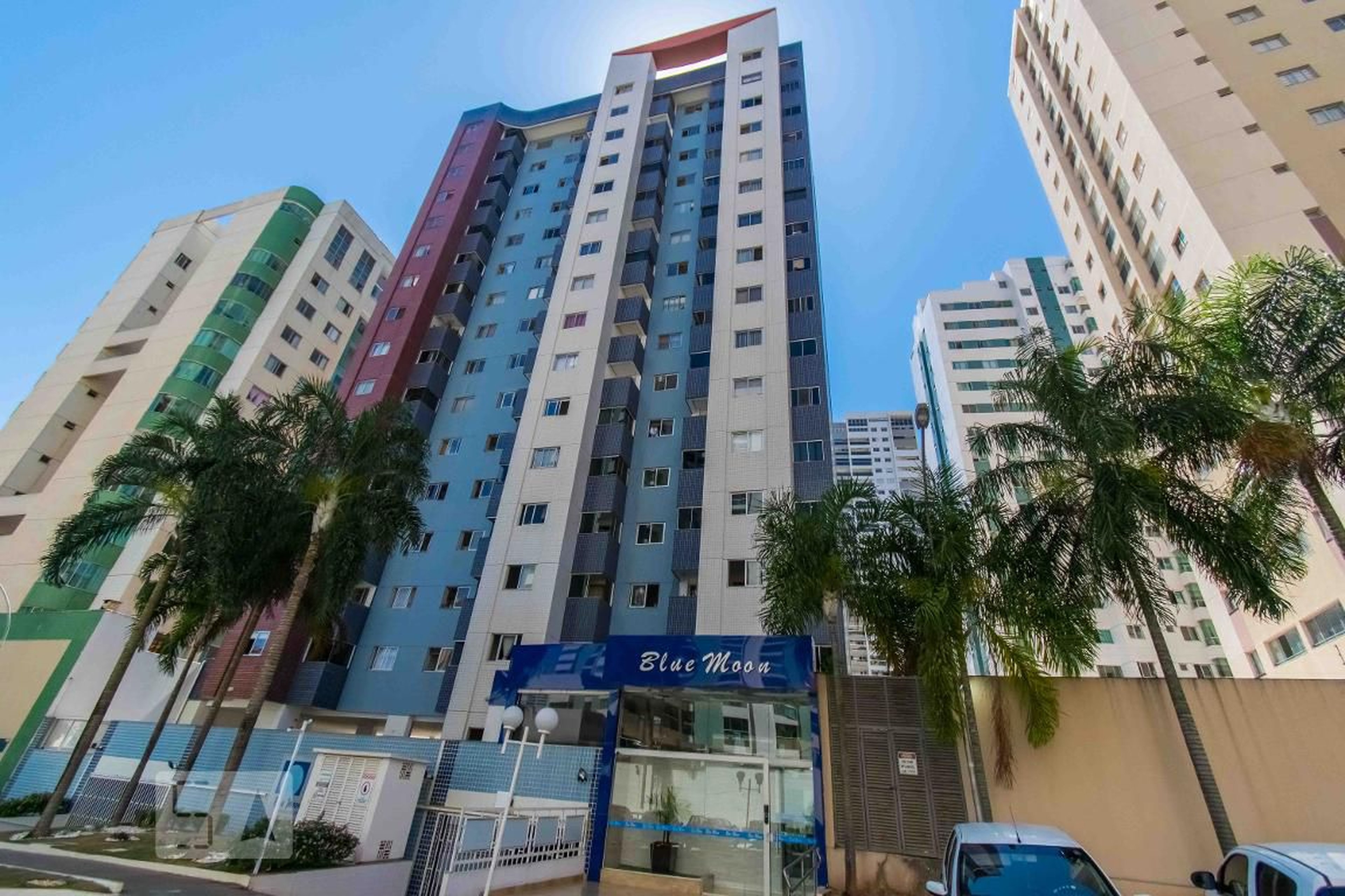 Fachada Condomínio Blue Moon