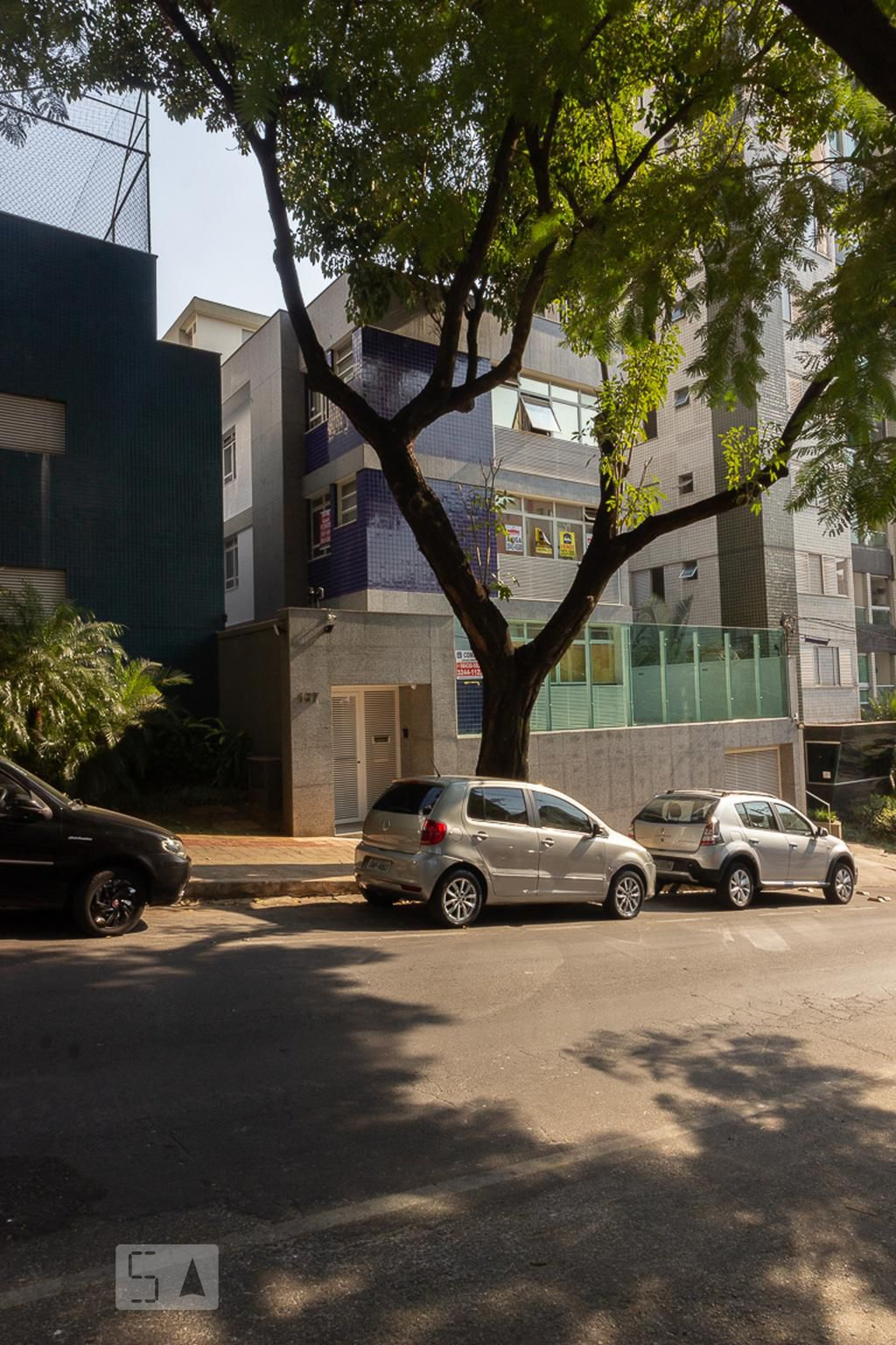 Fachada Condomínio em Rua General Dionísio Cerqueira, 187