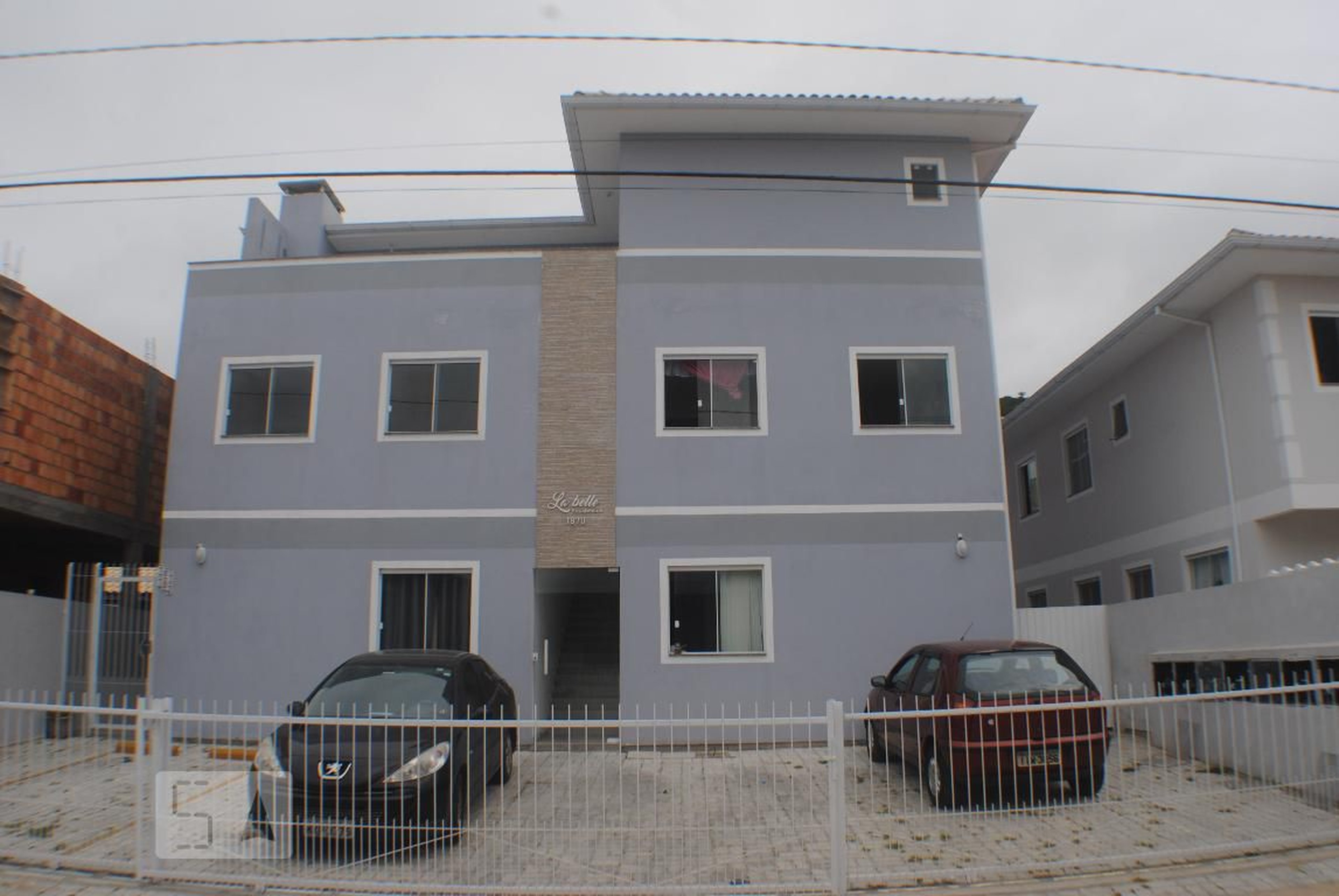 Fachada Condomínio em Rua Netuno, 1870