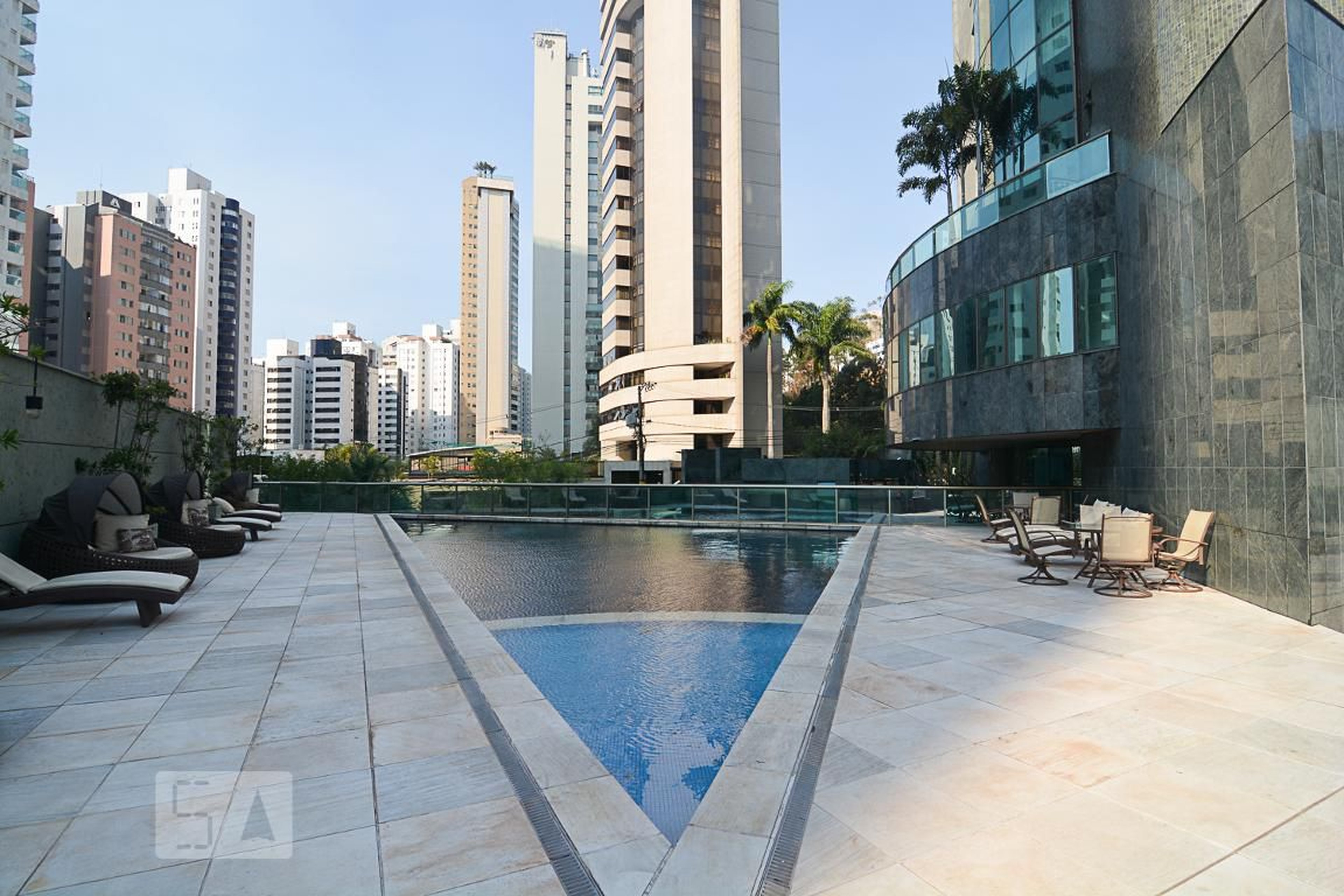 Piscina - Edifício Giuseppe Verdi