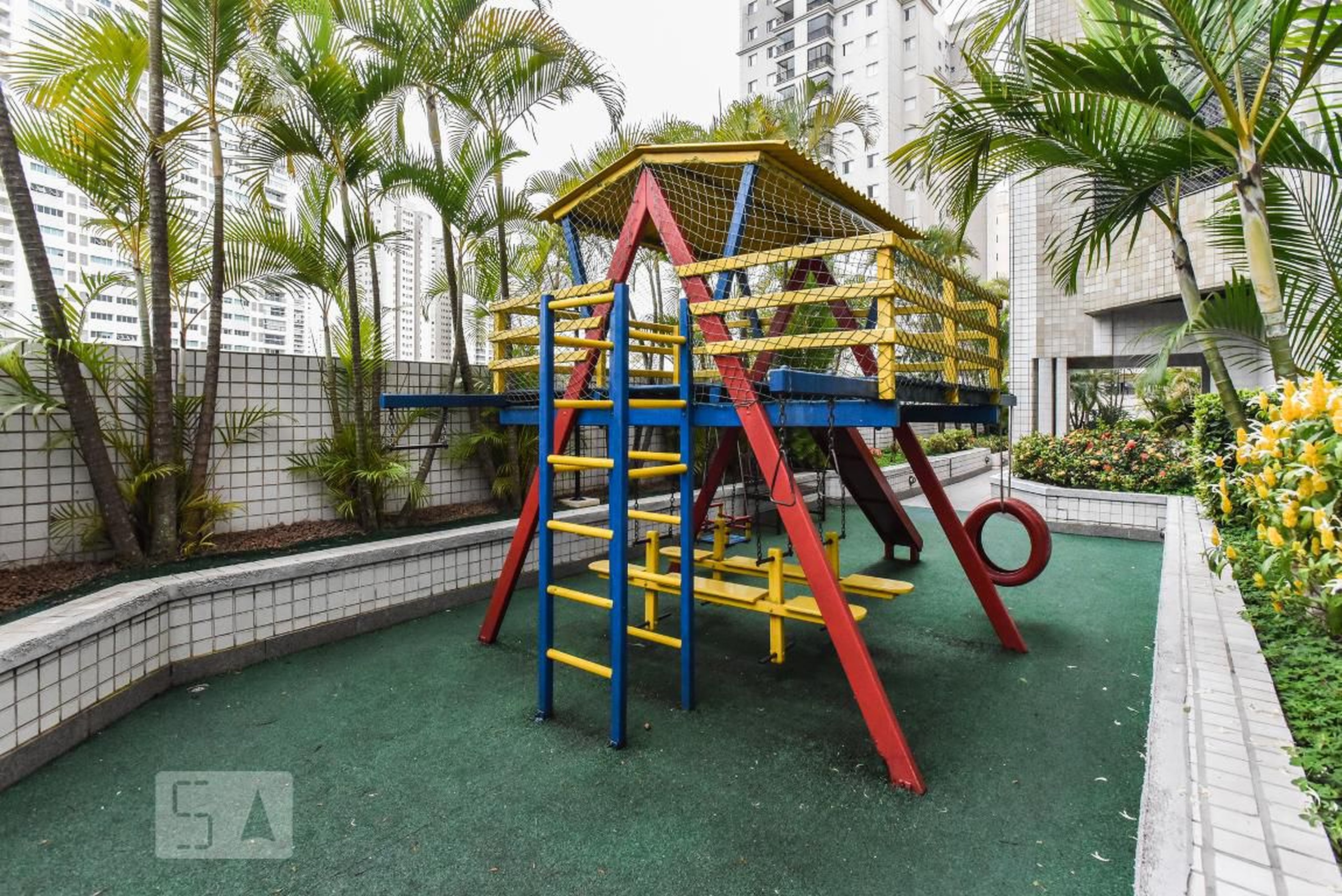 Playground - Kings Garden