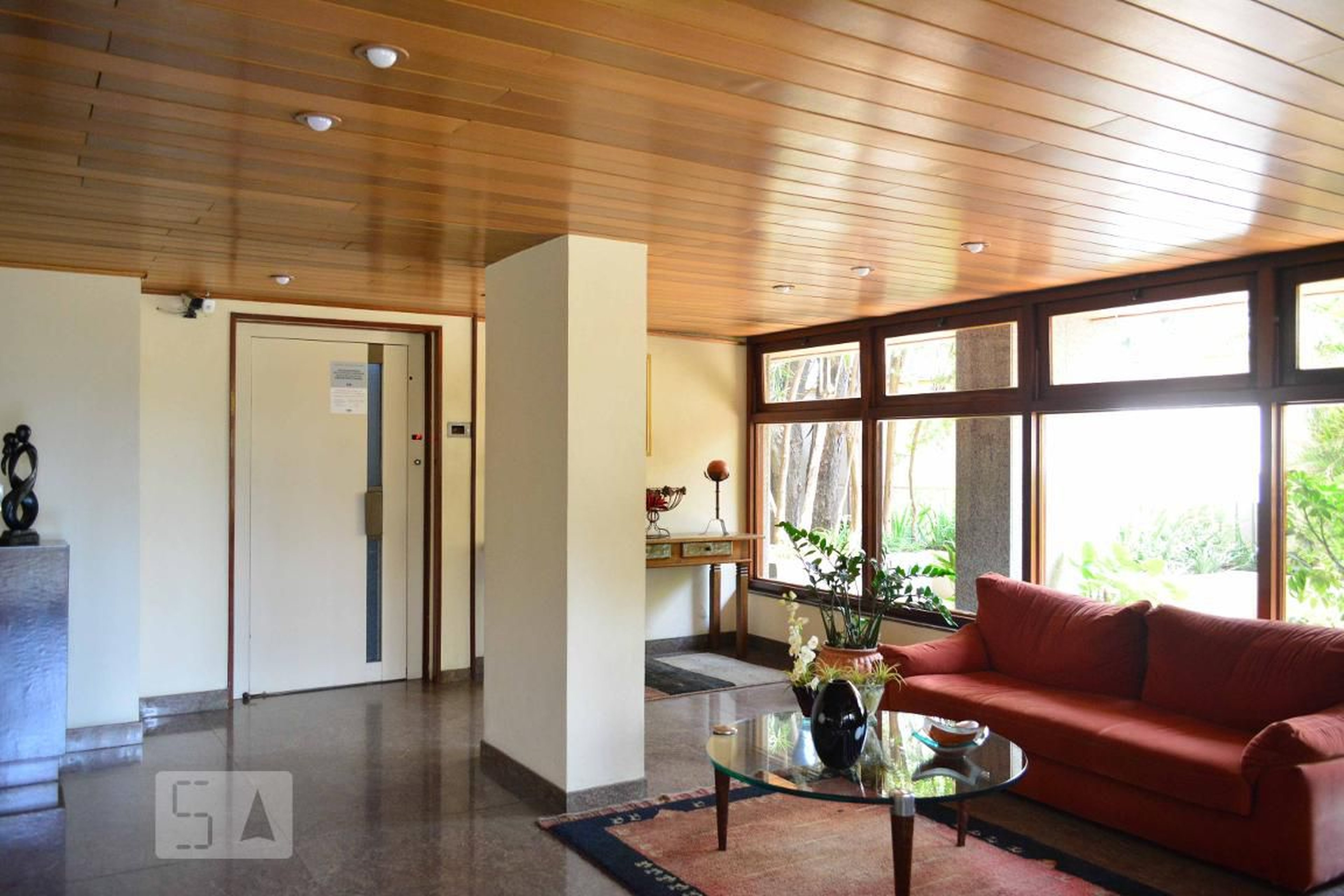 Hall de Entrada - Jayme Gouvea Dolabella