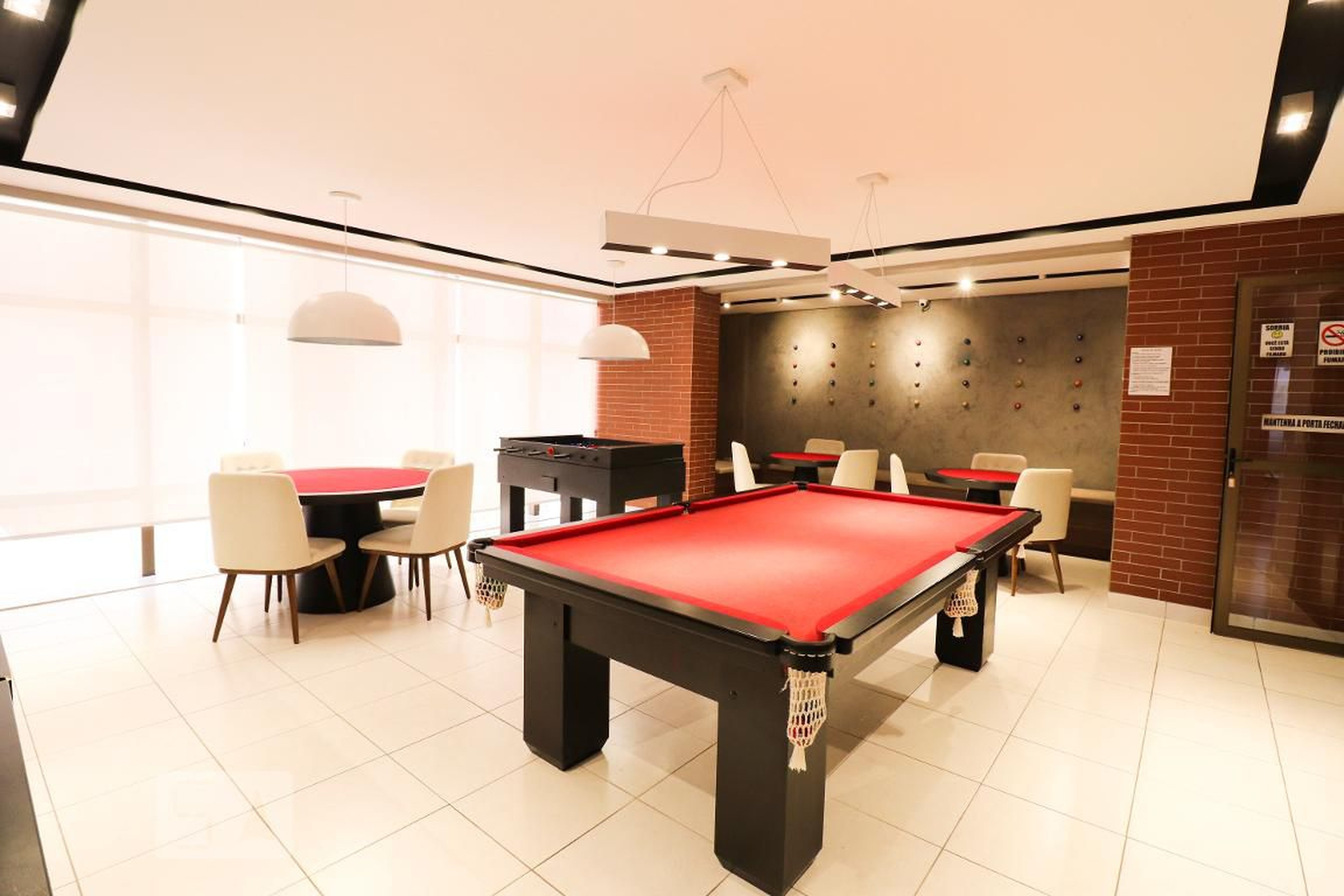 Salão de jogos - Borges Landeiro Orient