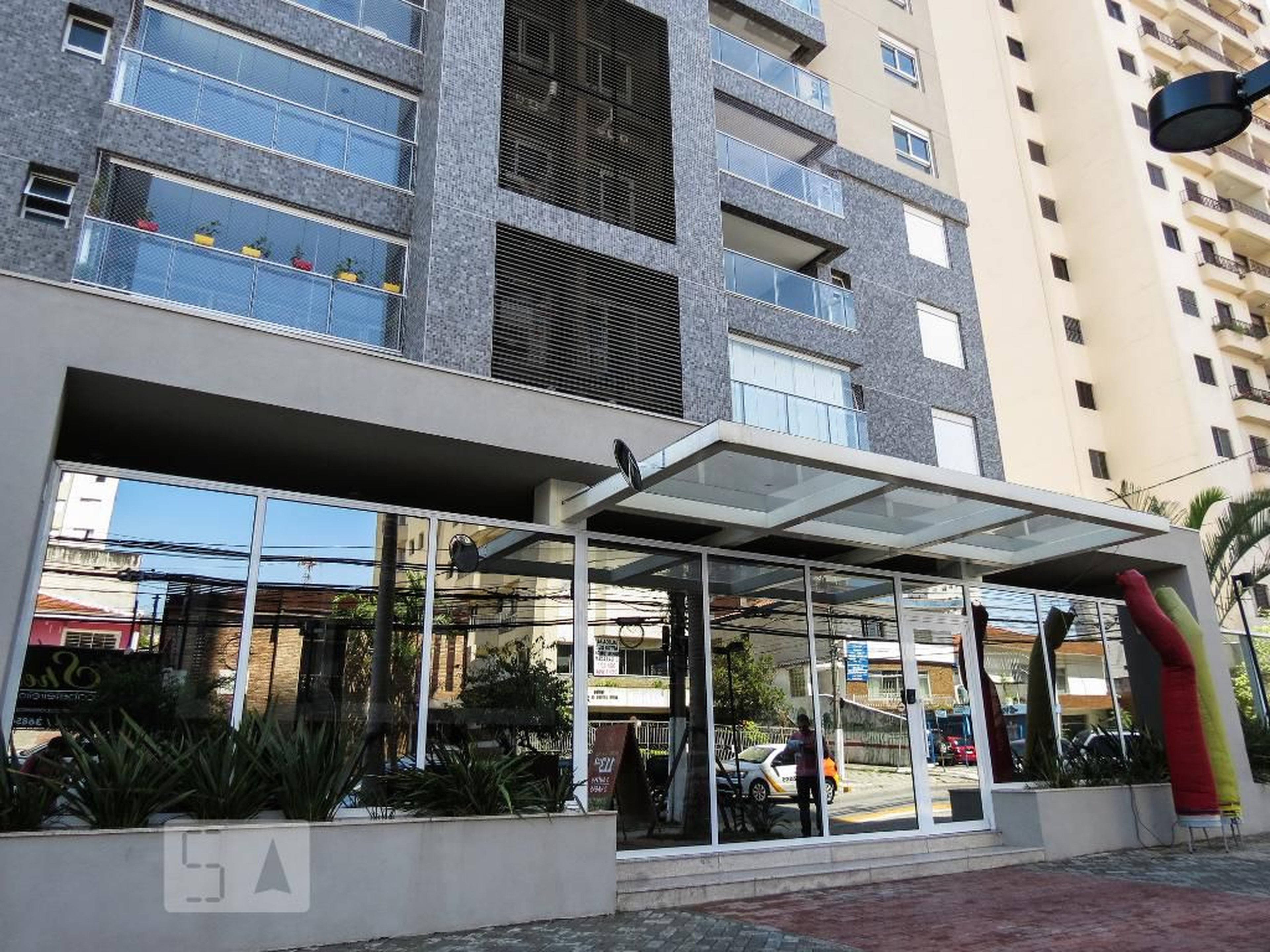 Fachada do Condomínio Condomínio Soberano