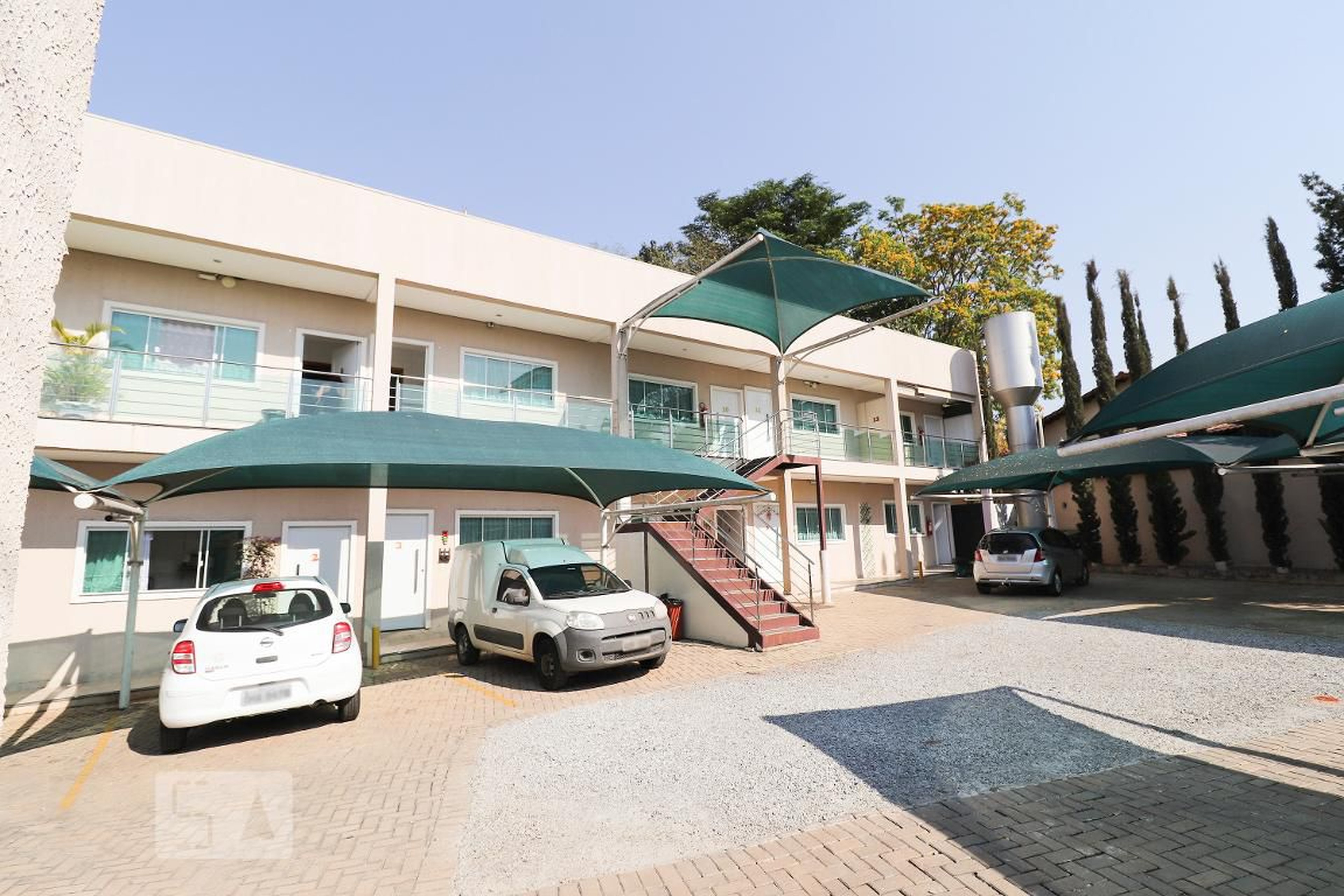 Fachada Condomínio em R. Cabure, Santa Genoveva