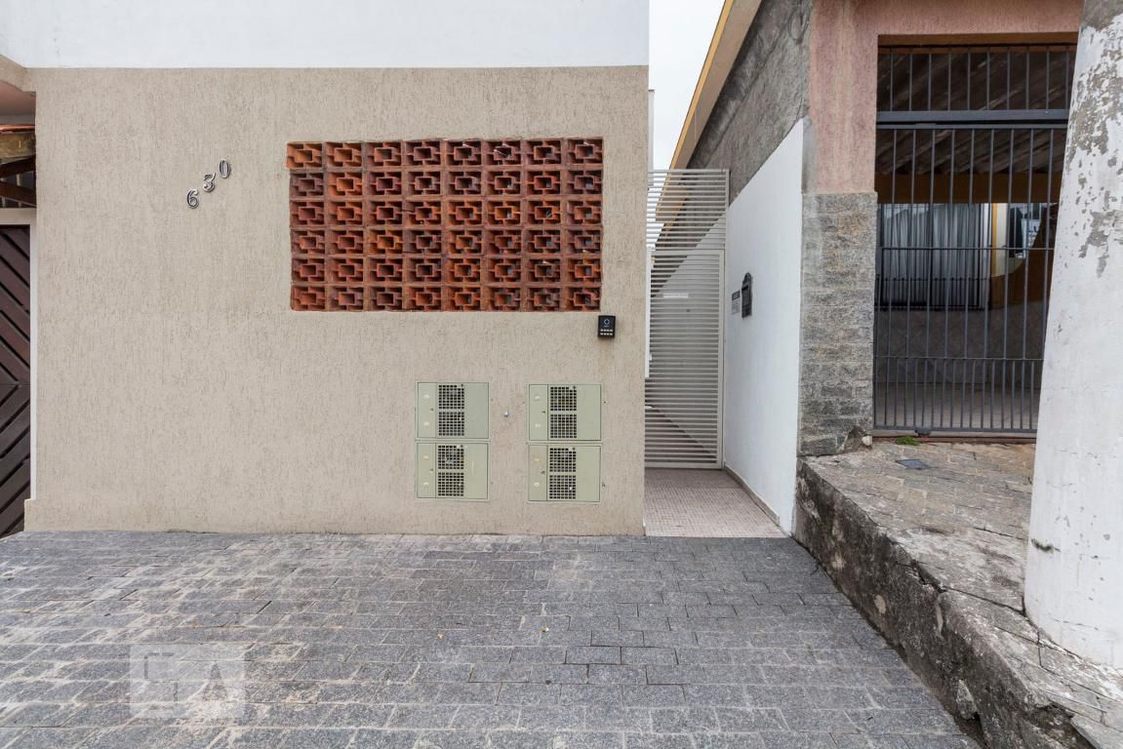 Fachada Condomínio em Rua Nelson Washington Pereira, 630