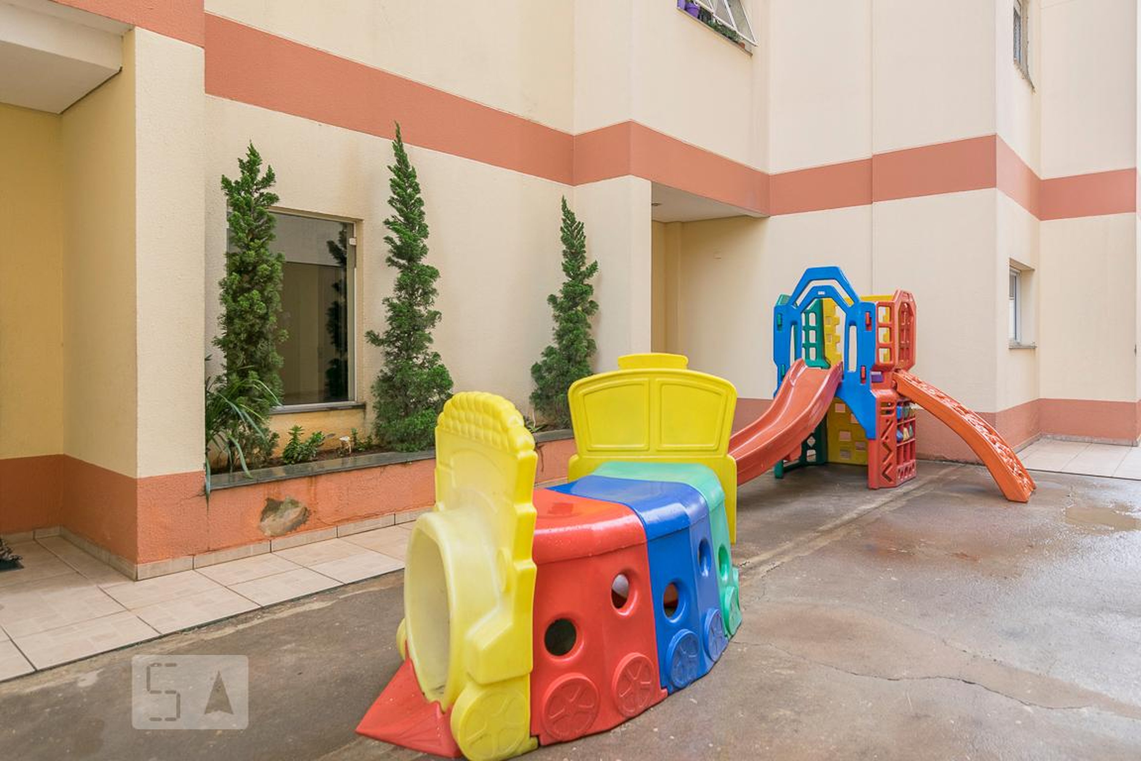 Playground - Edifício Jequitibás
