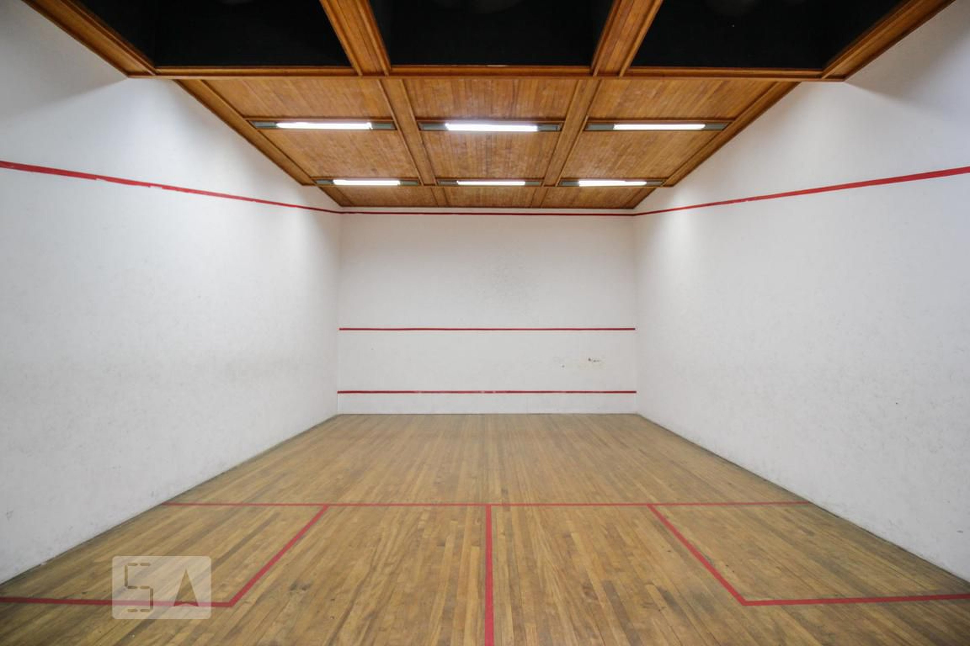 Quadra de Squash - Multifamiliaredifício La Costa