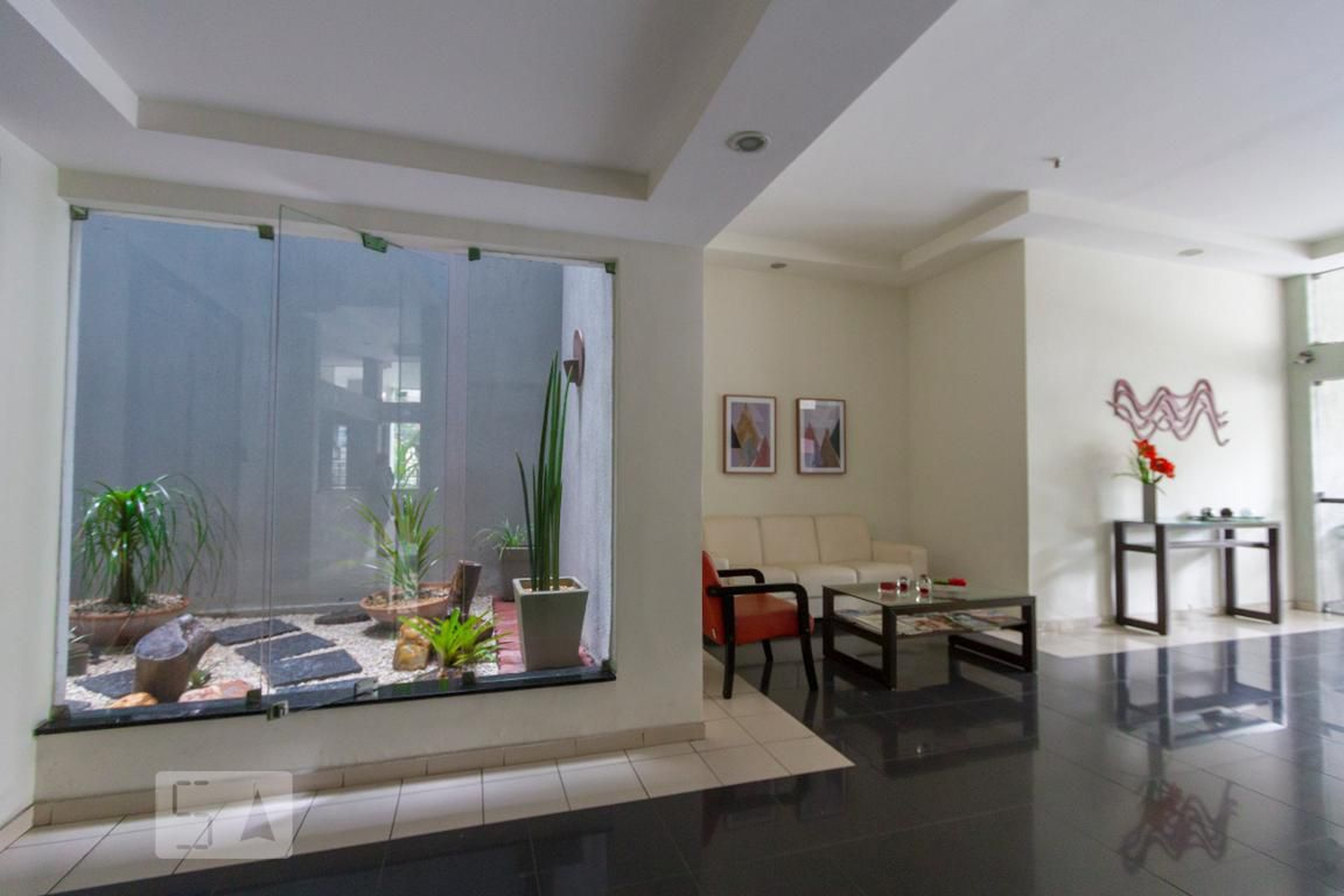 Hall de Entrada - Praia de Nazaré