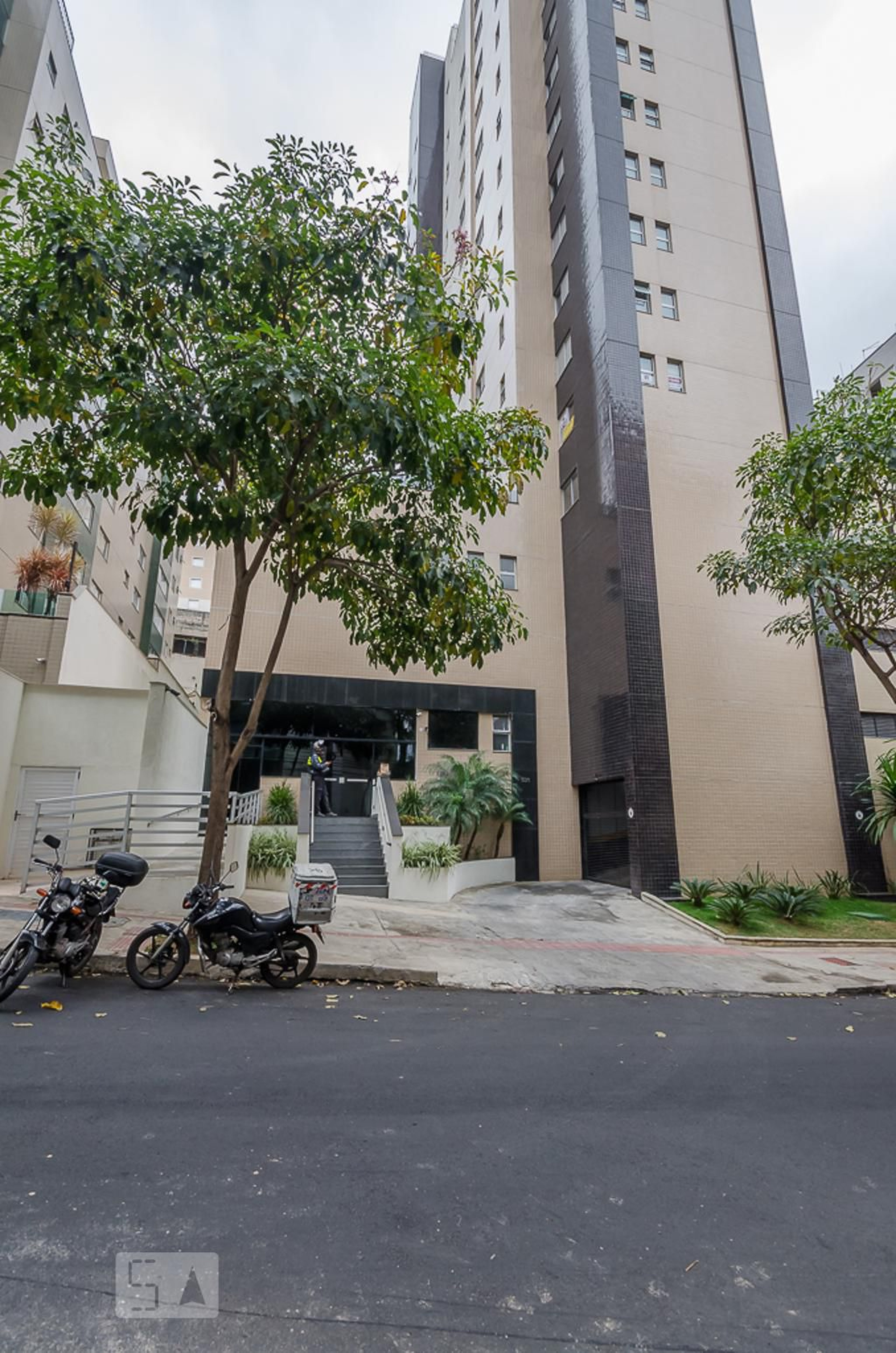 Fachada Condomínio Quaresmeira