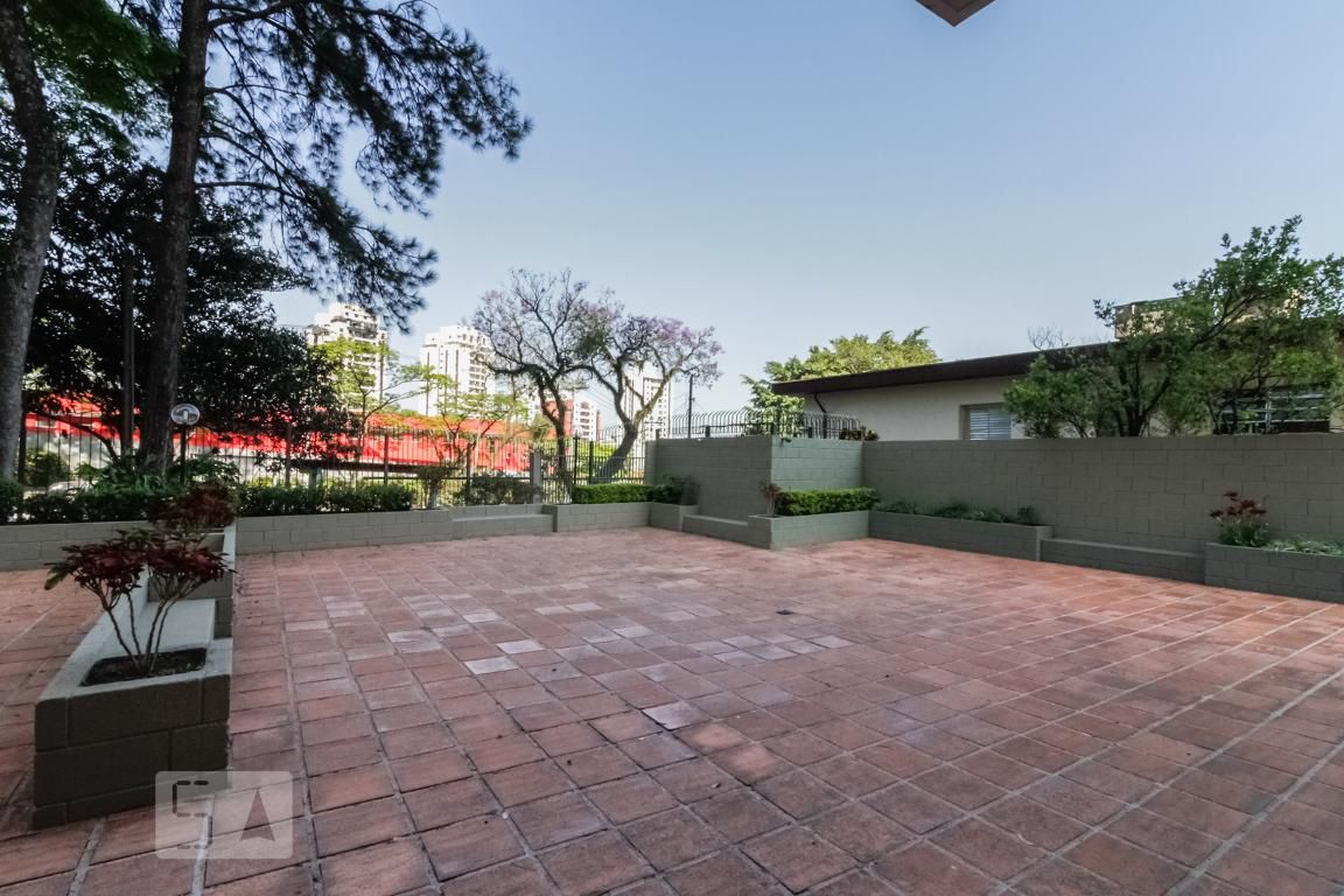 Área Externa - Planalto do Butantan