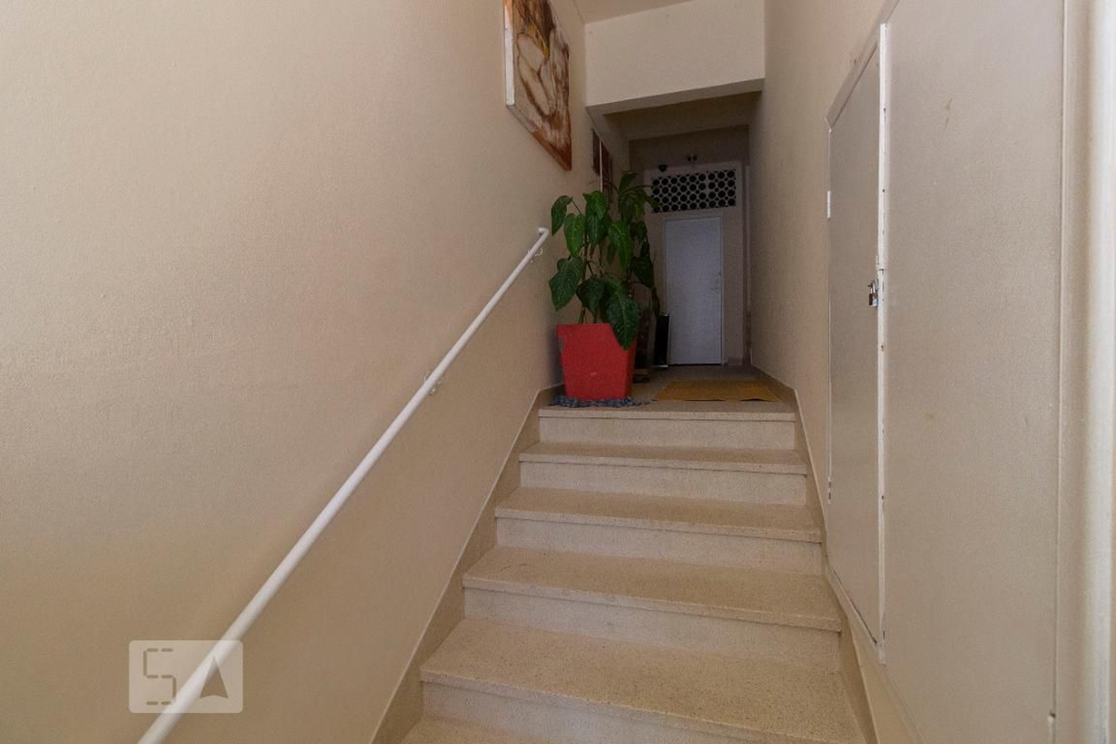 Hall de Entrada Condomínio em Rua Santo Antônio, 1307