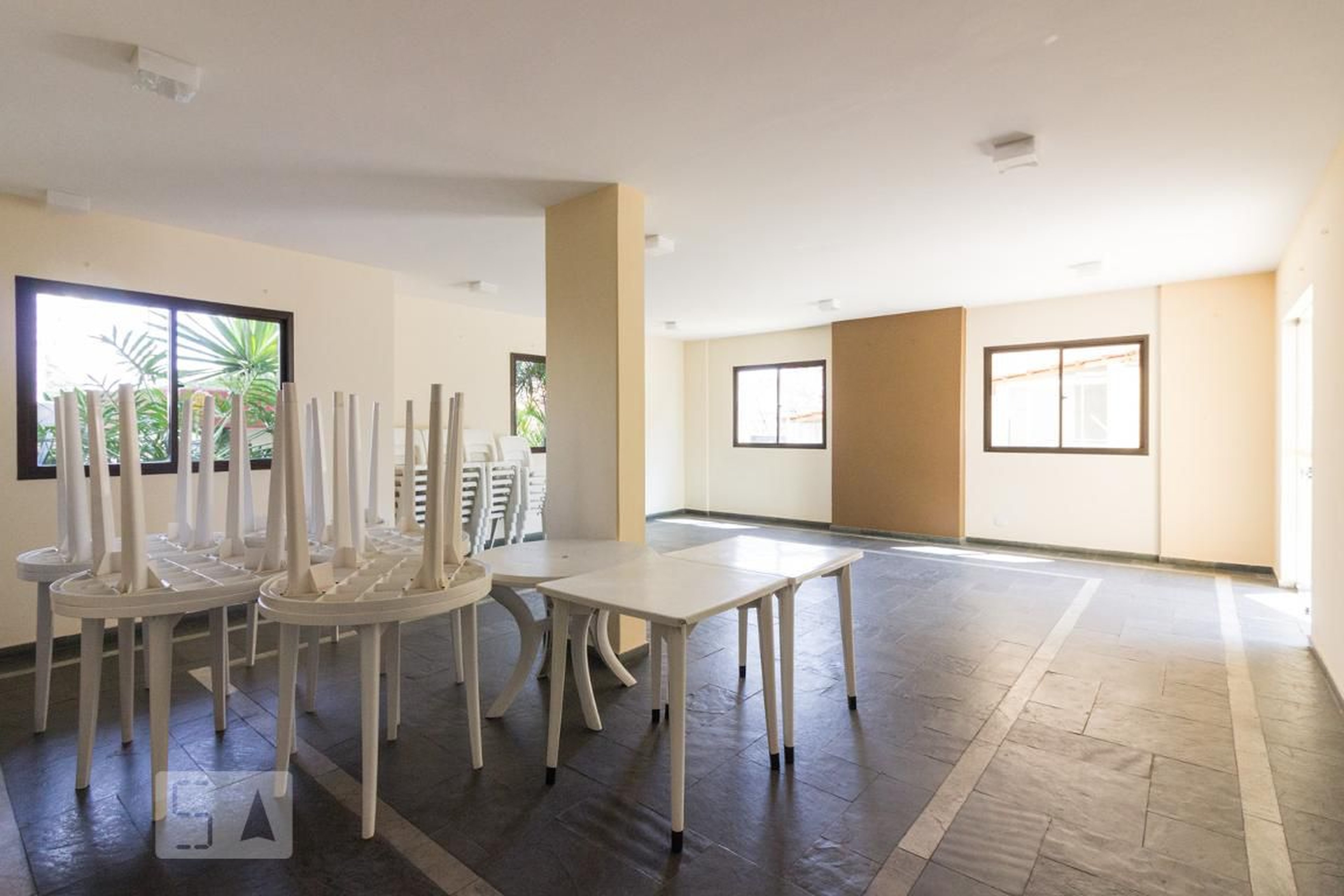 Salao de Festa - King Arthur