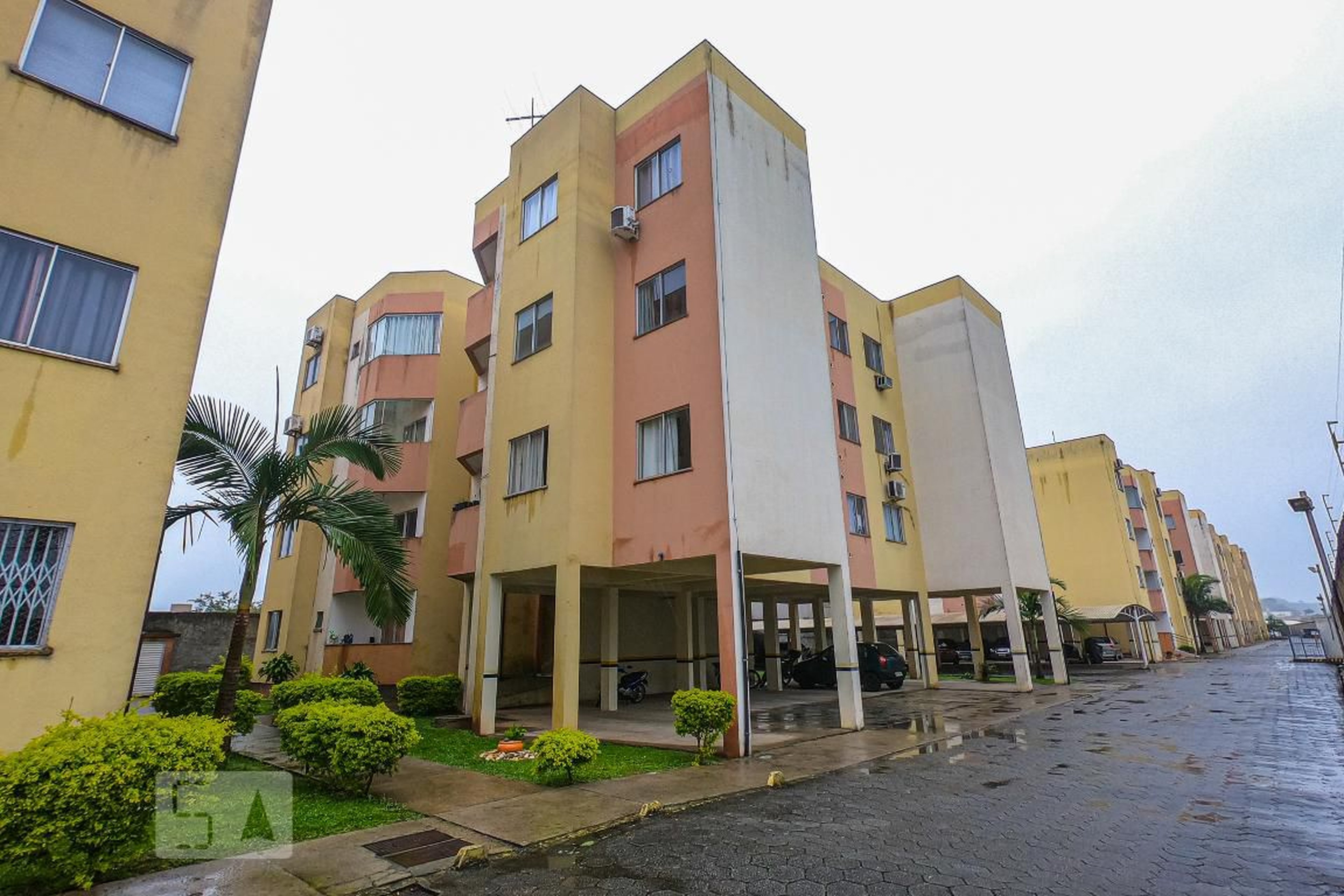 Fachada Condomínio Madre Paulina II