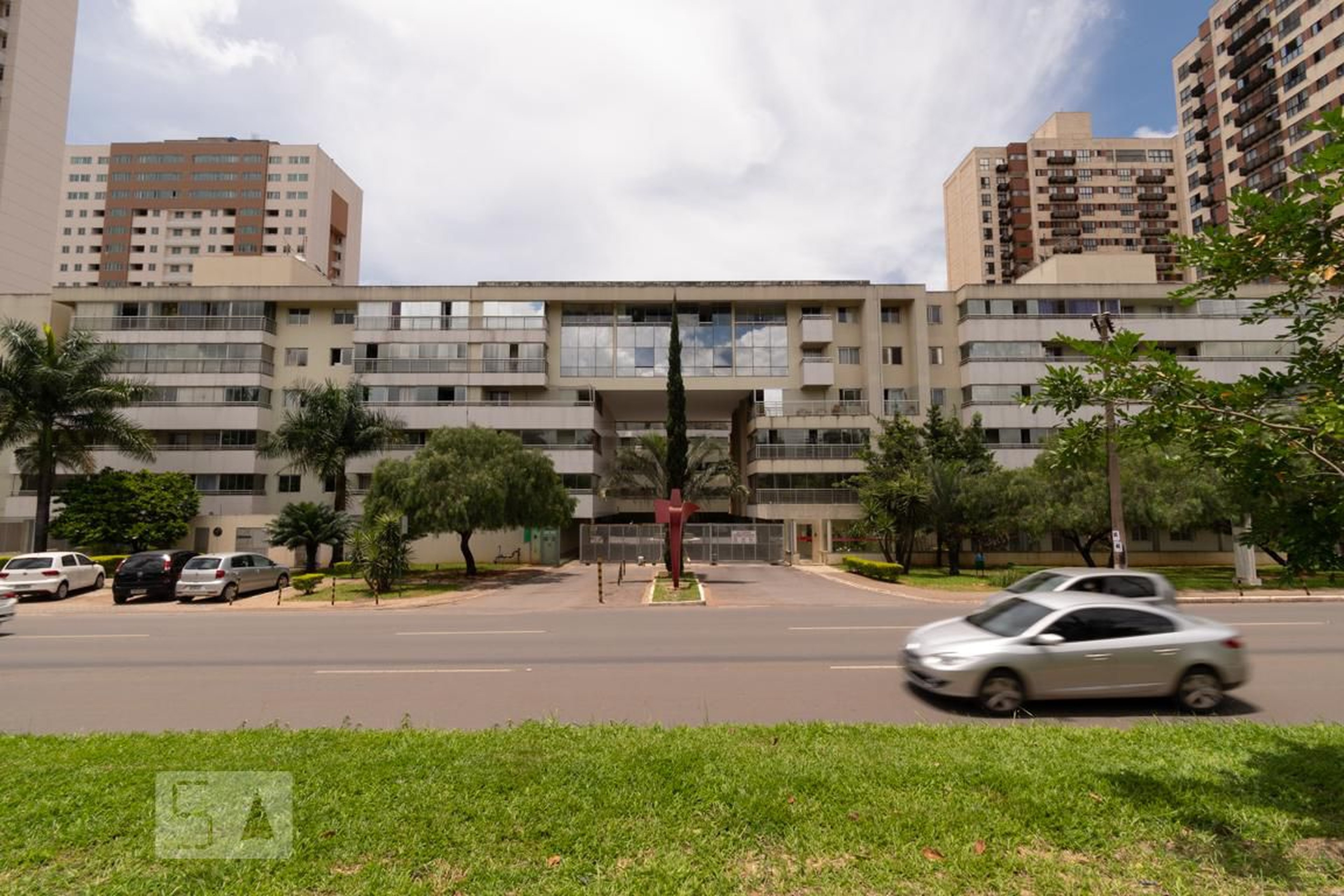 Fachada Condomínio Belvedere Antares