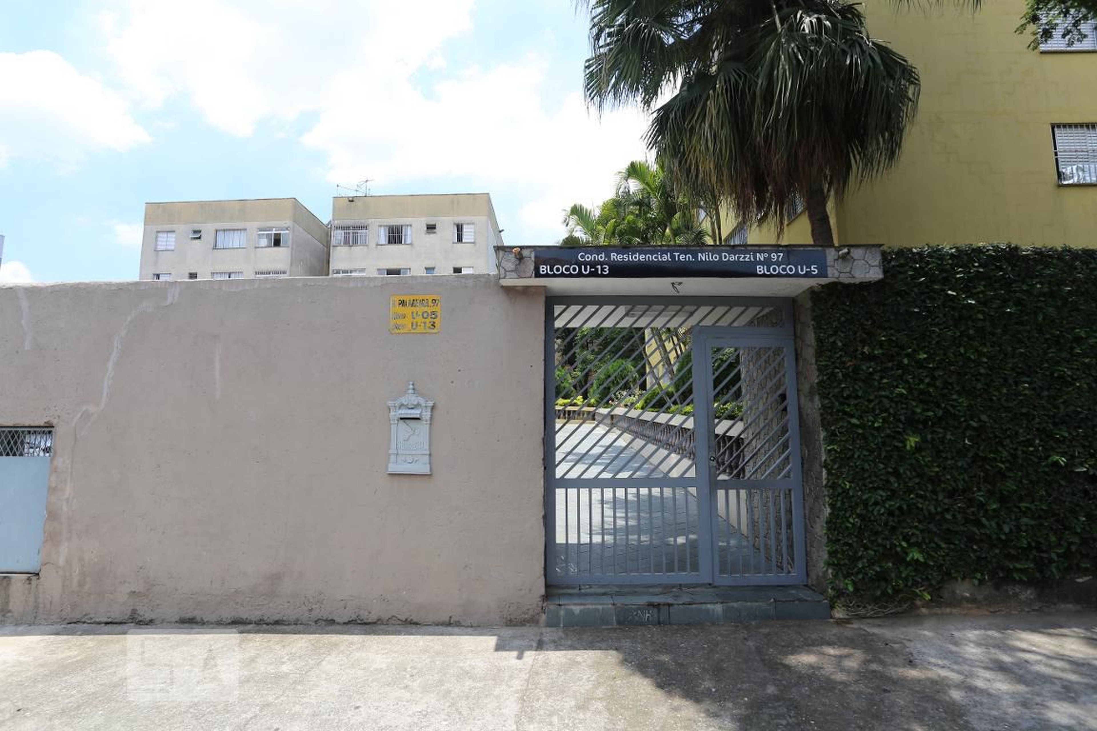 Fachada do Condomínio Condomínio Tenente Nilo Darzzi