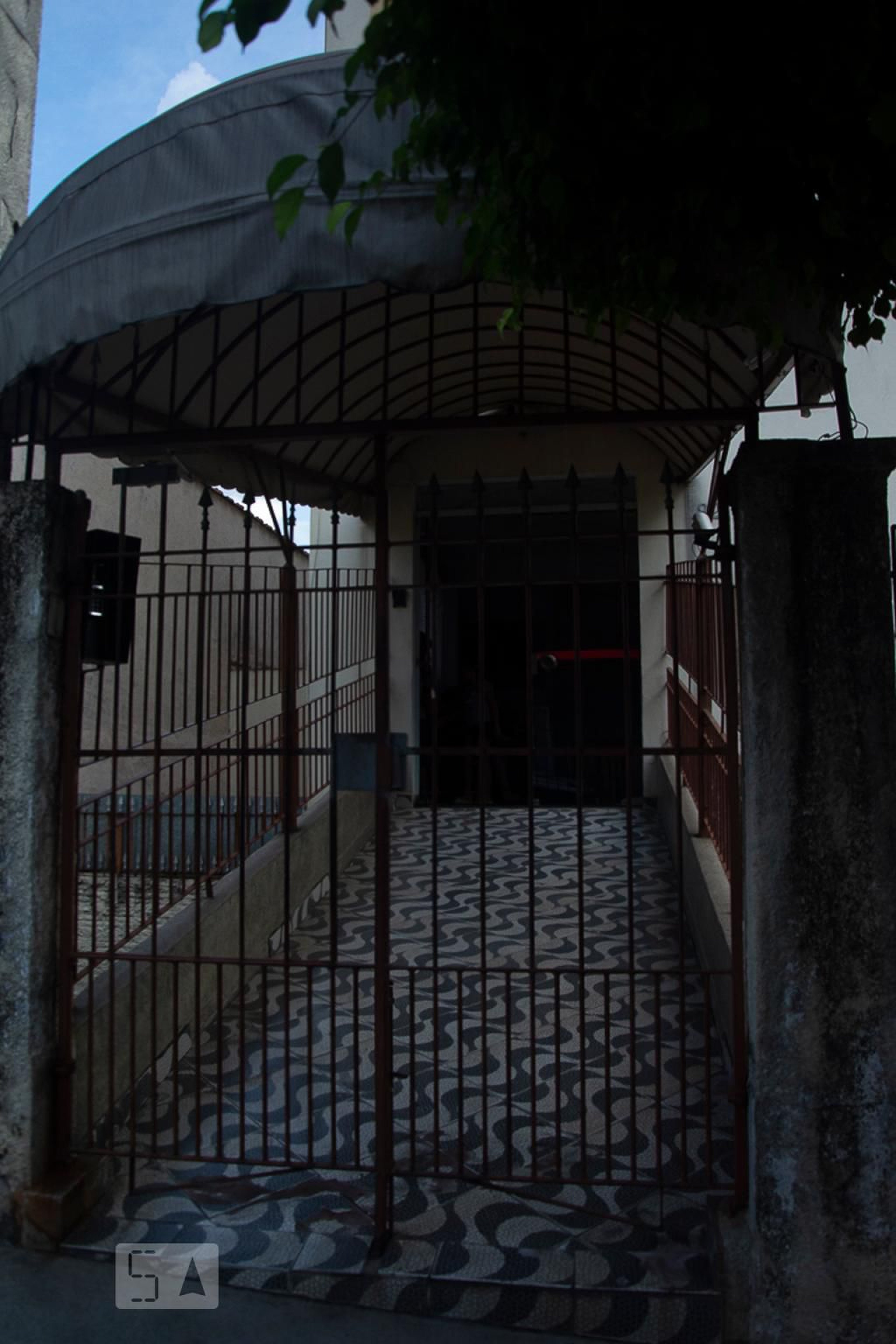 Entrada - Julia