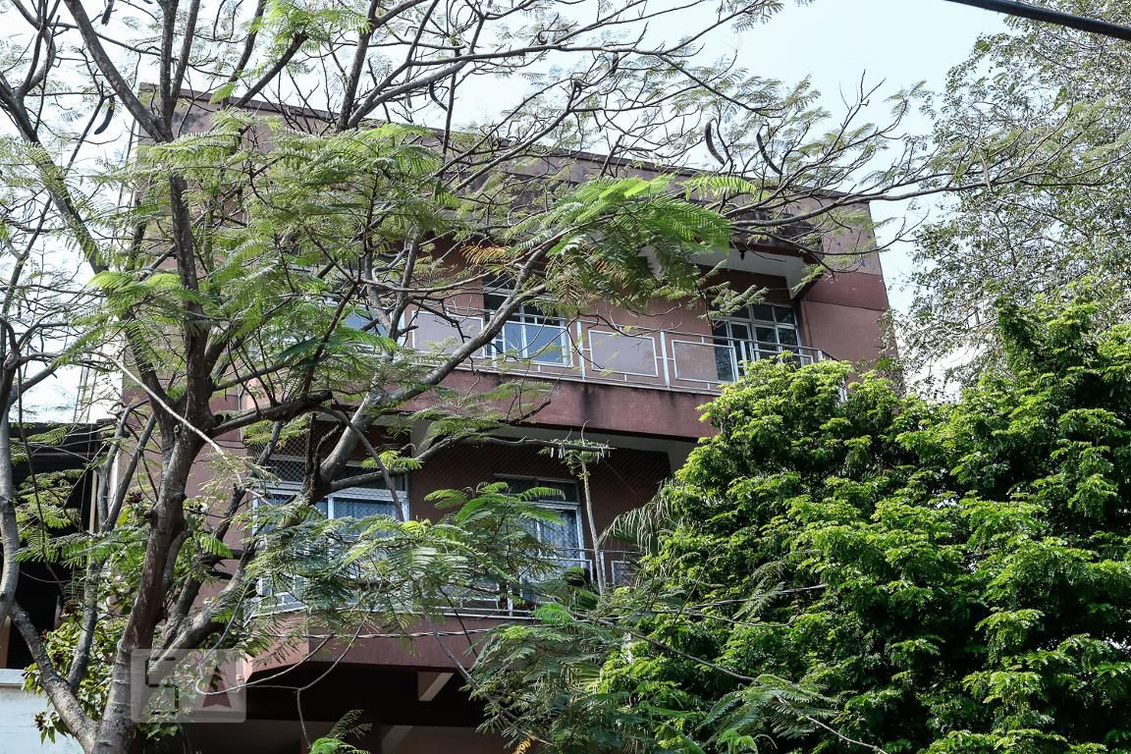 Fachada Condomínio em Rua da República, 431