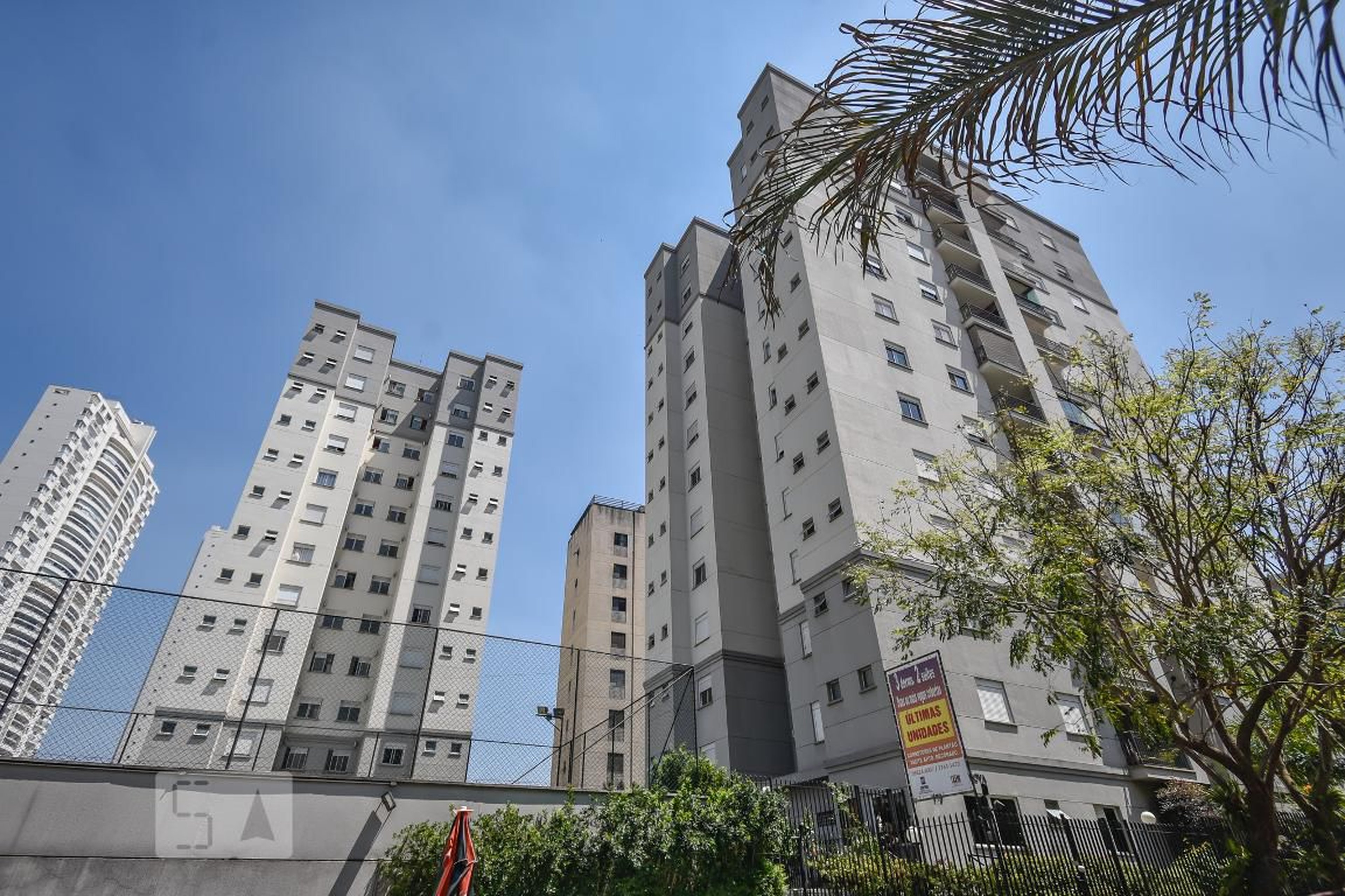 Fachada do Condomínio Condomínio Torres de Gênova