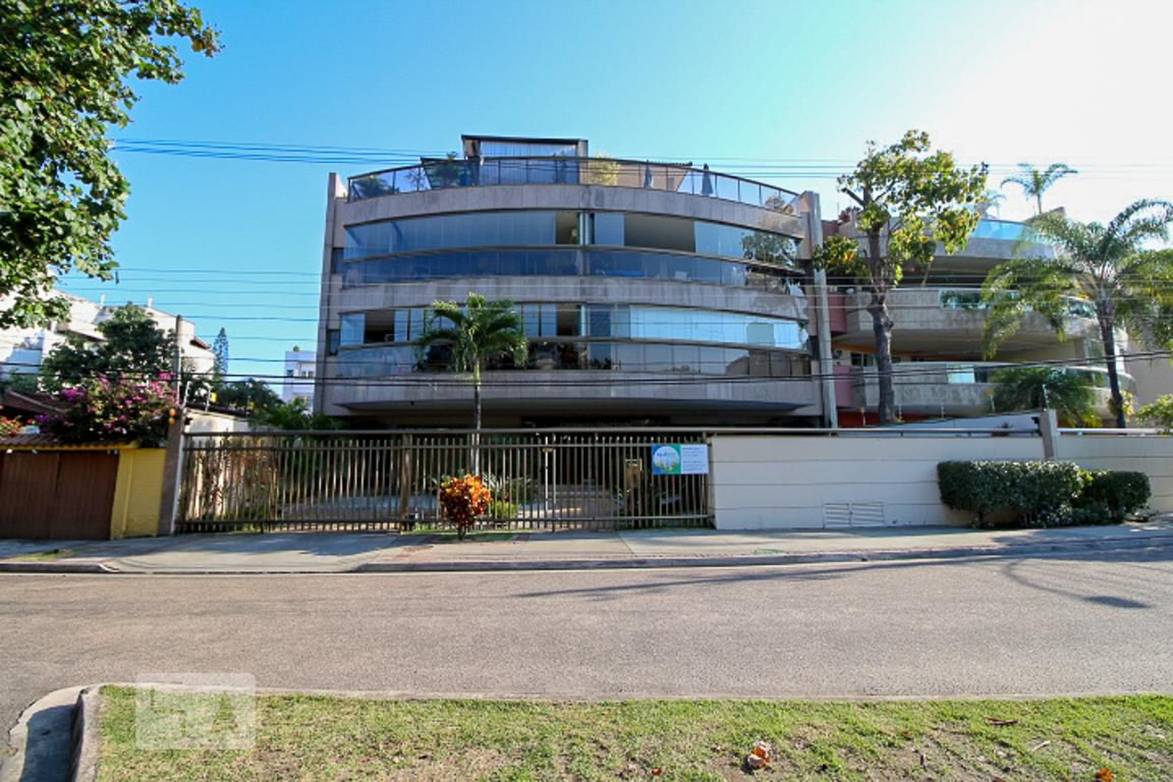 Fachada Edifício Montmartin