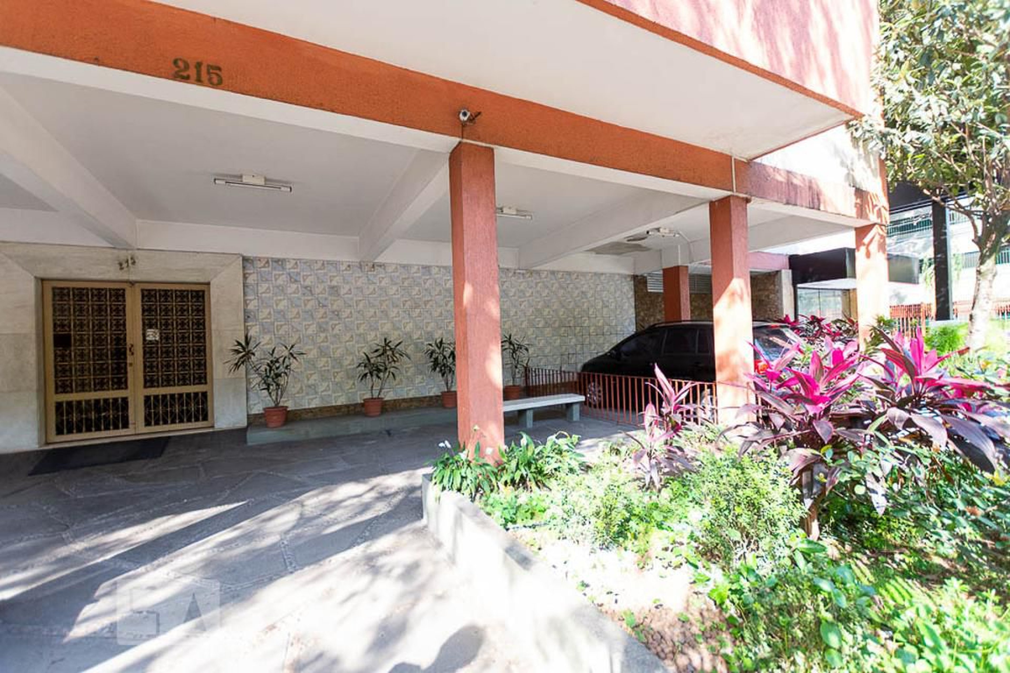 Hall de Entrada - Edifício Roberto Silveira