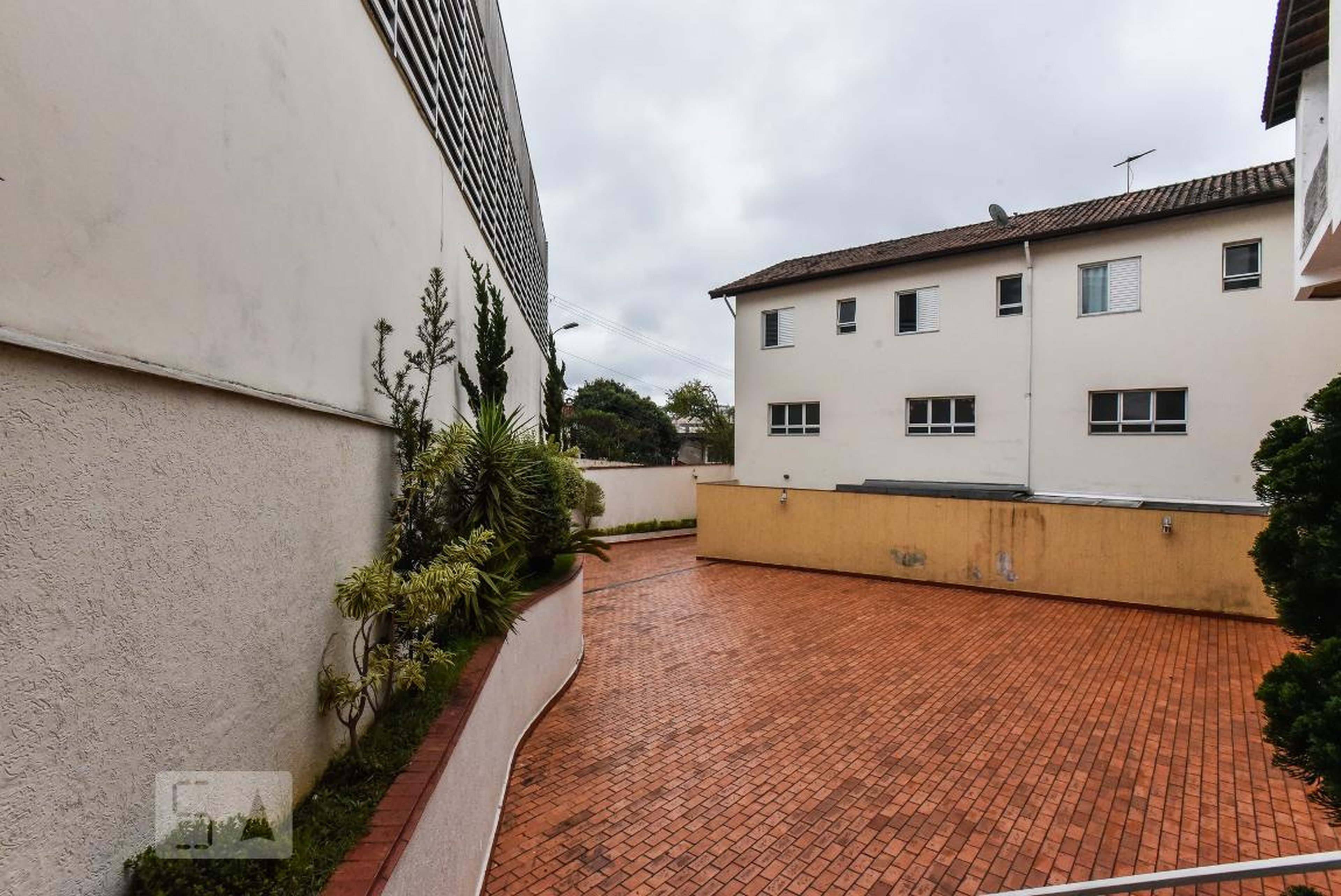 Condomínio - Residencial Belle Ville