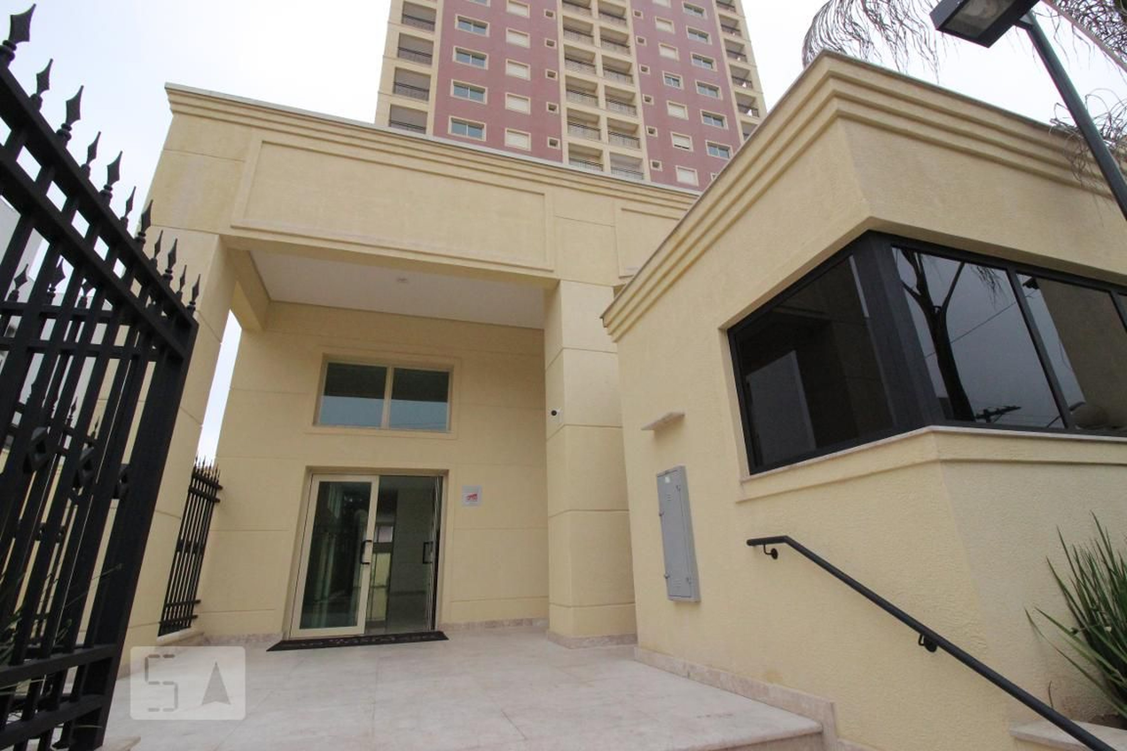 Fachada Edifício Piazza San Tommaso