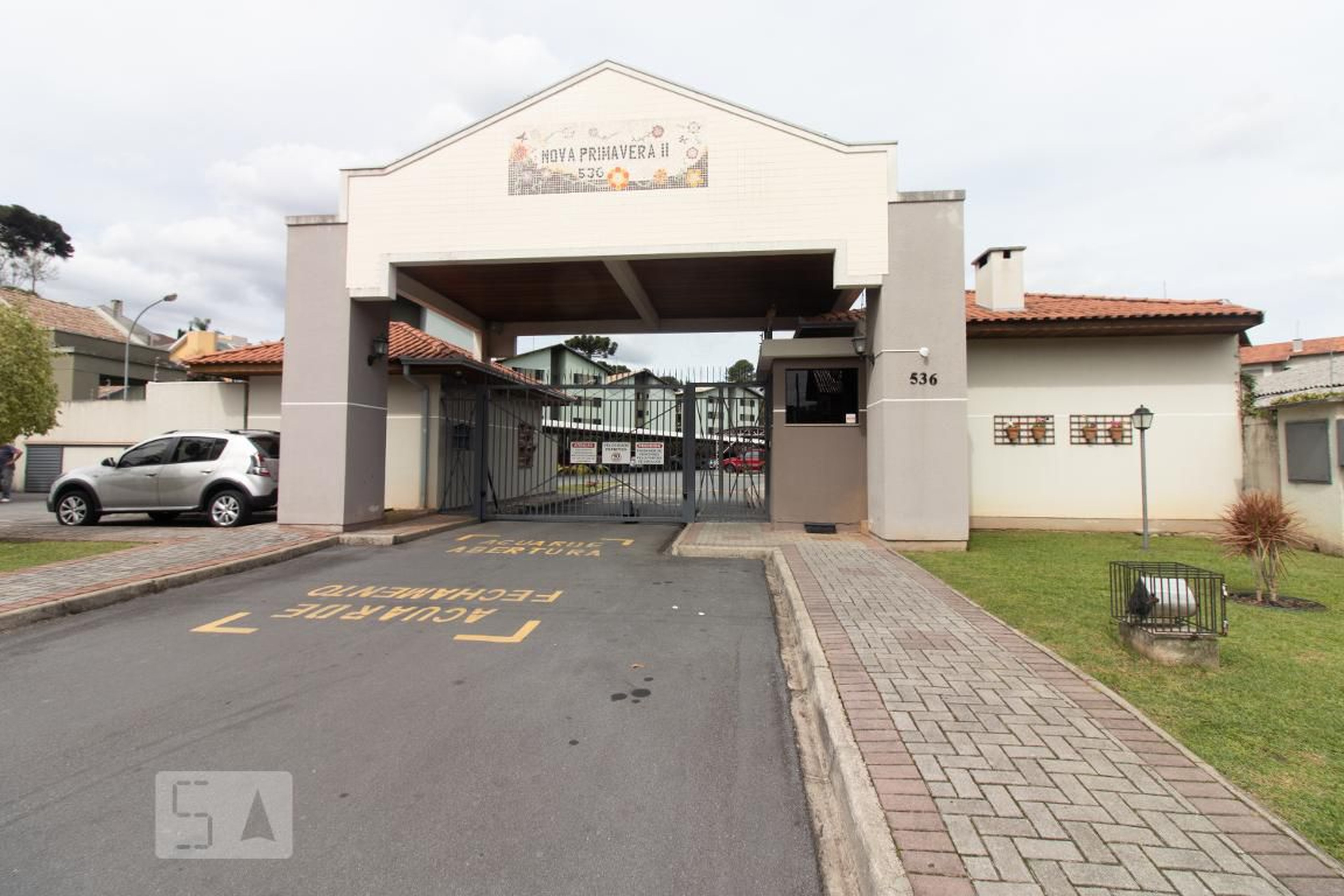 Fachada do Condomínio Condomínio em Rua Gregório de Matos, 536