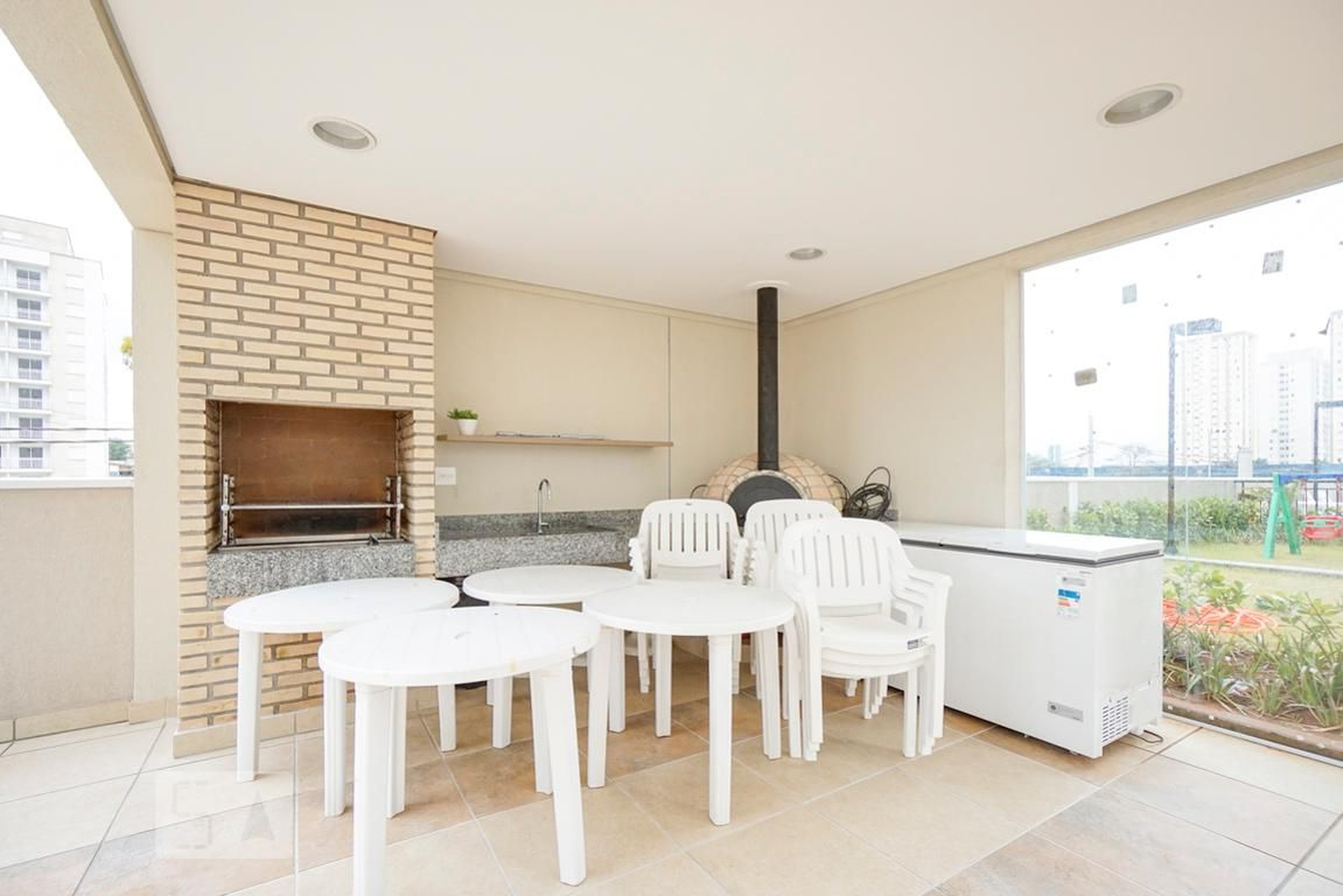 Churrasqueira 1 - HomeClub Carrão