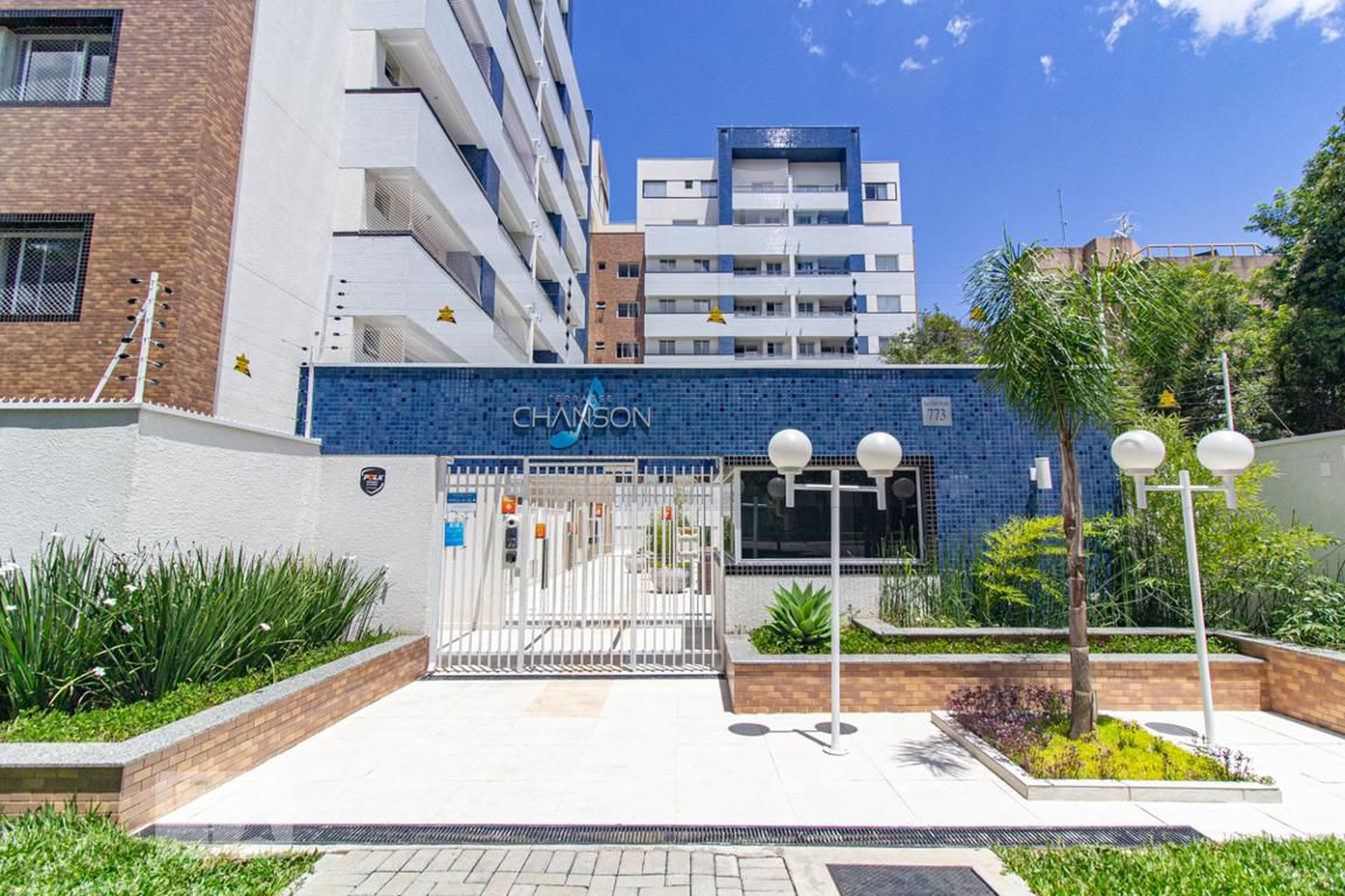 Fachada Condomínio Terrasse Chanson