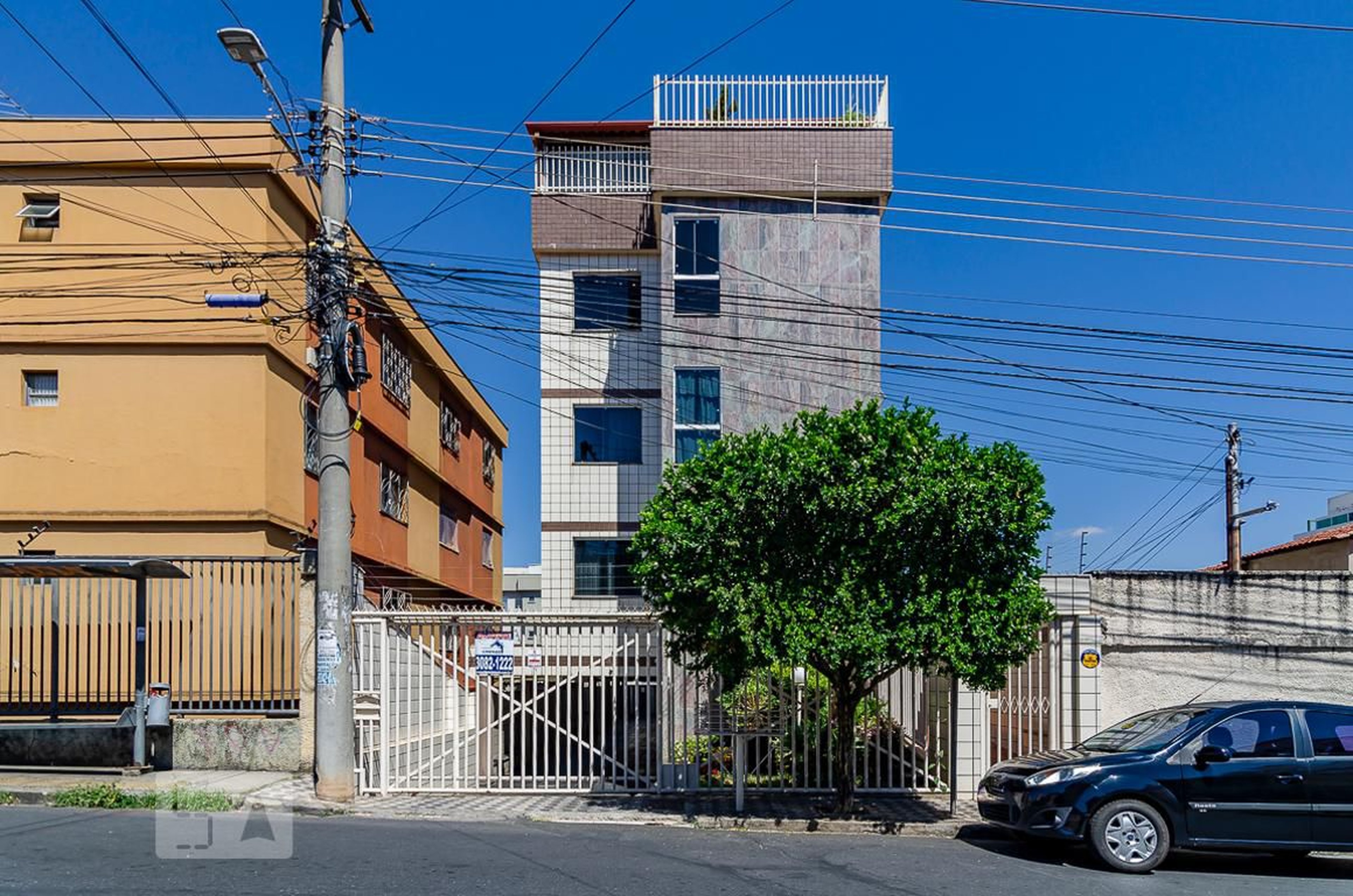 Fachada Edifício Mages