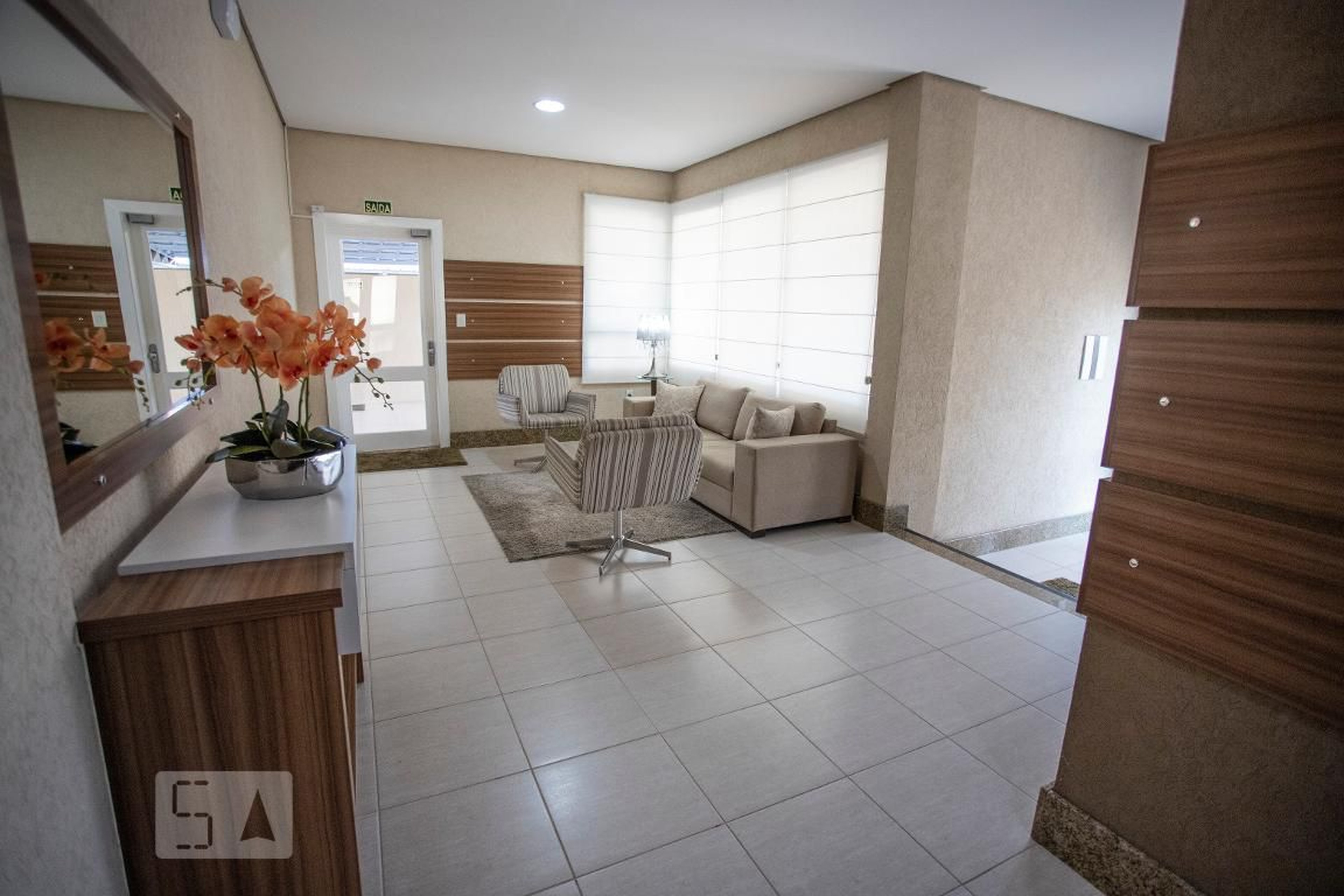 Hall - Principado de Mônaco