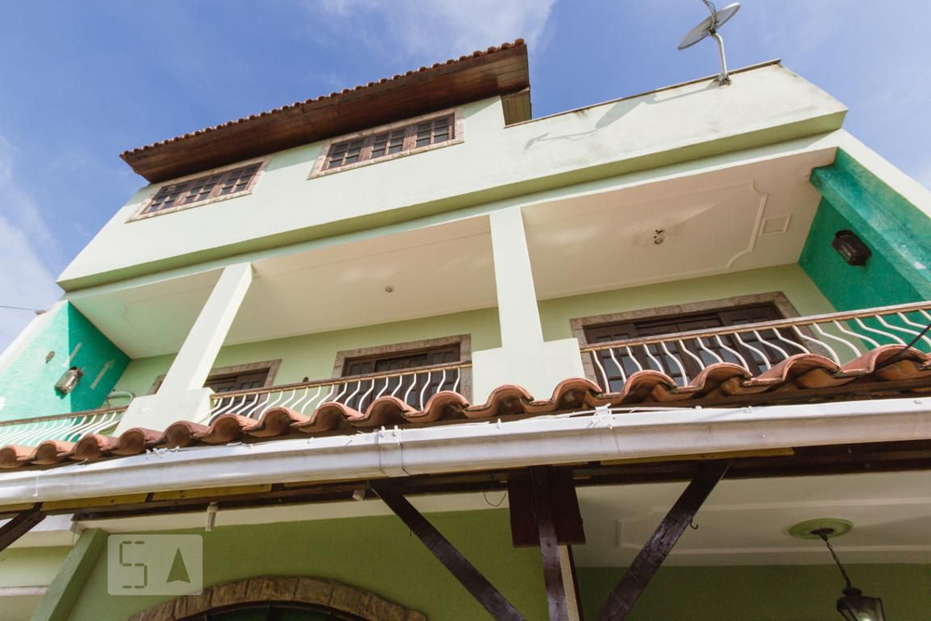 Fachada Condomínio em Rua Penaforte, 355