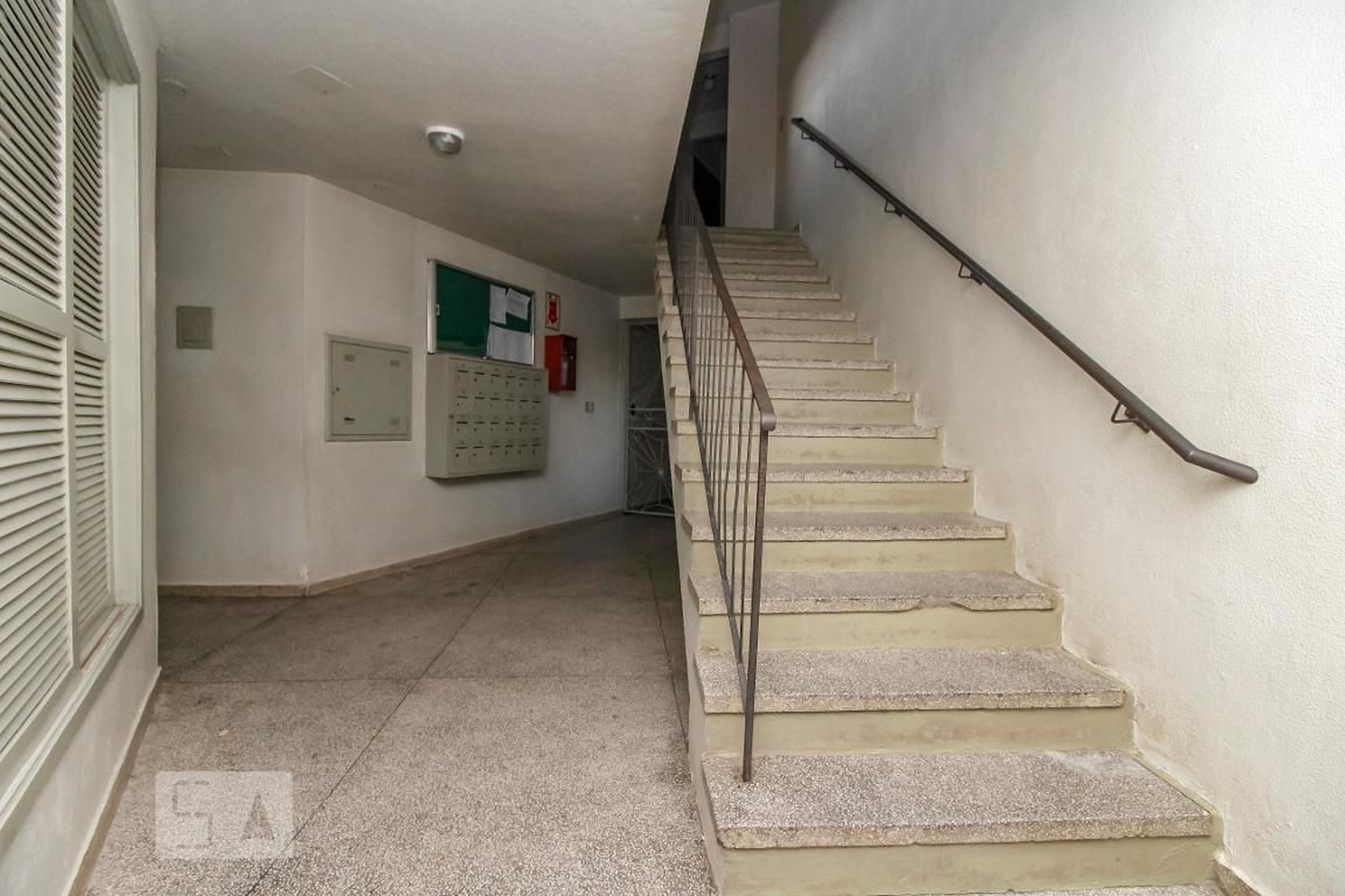 Hall de Entrada - Conjunto Residencial Alto Petropolis