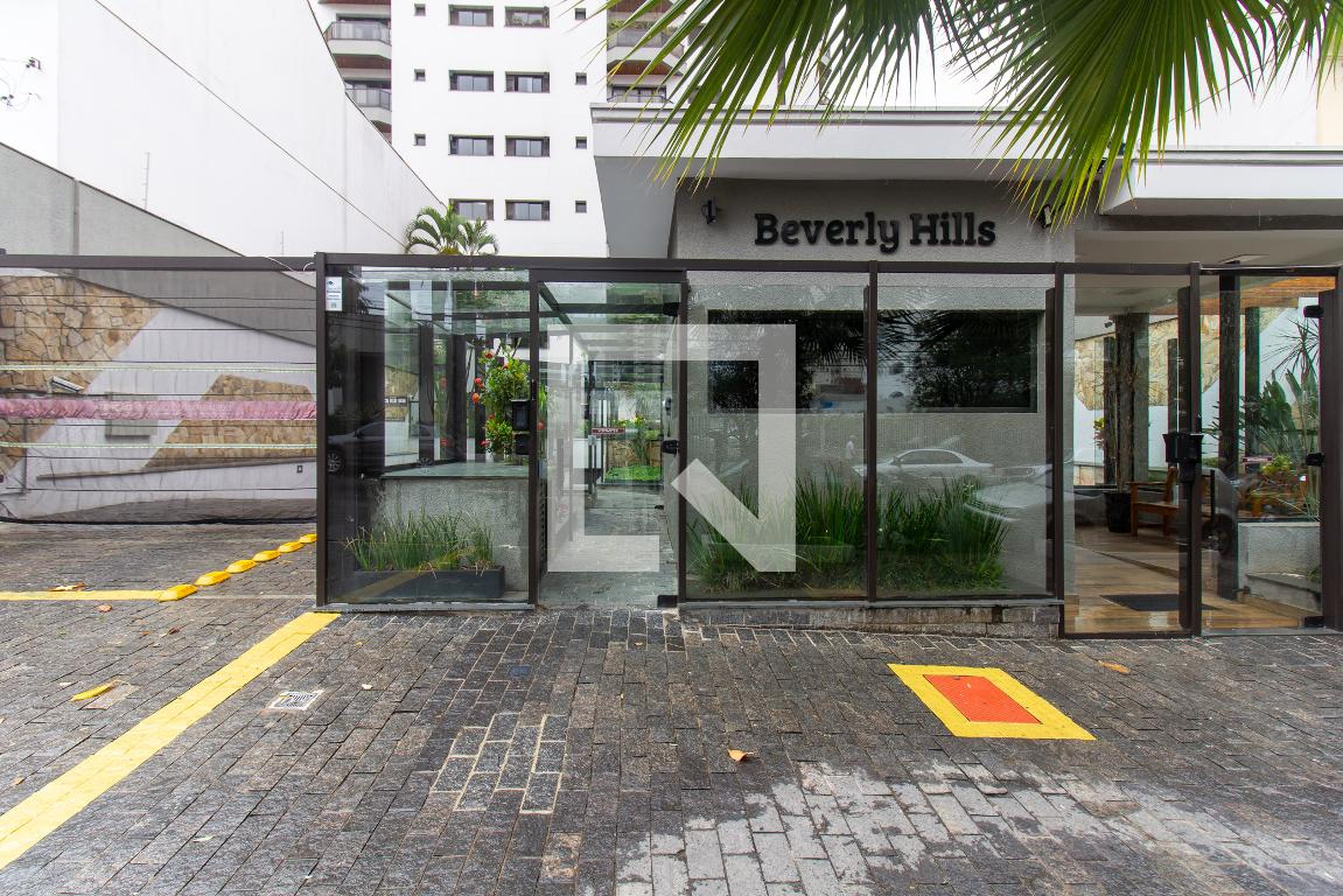 Fachada Condomínio Beverly Hills