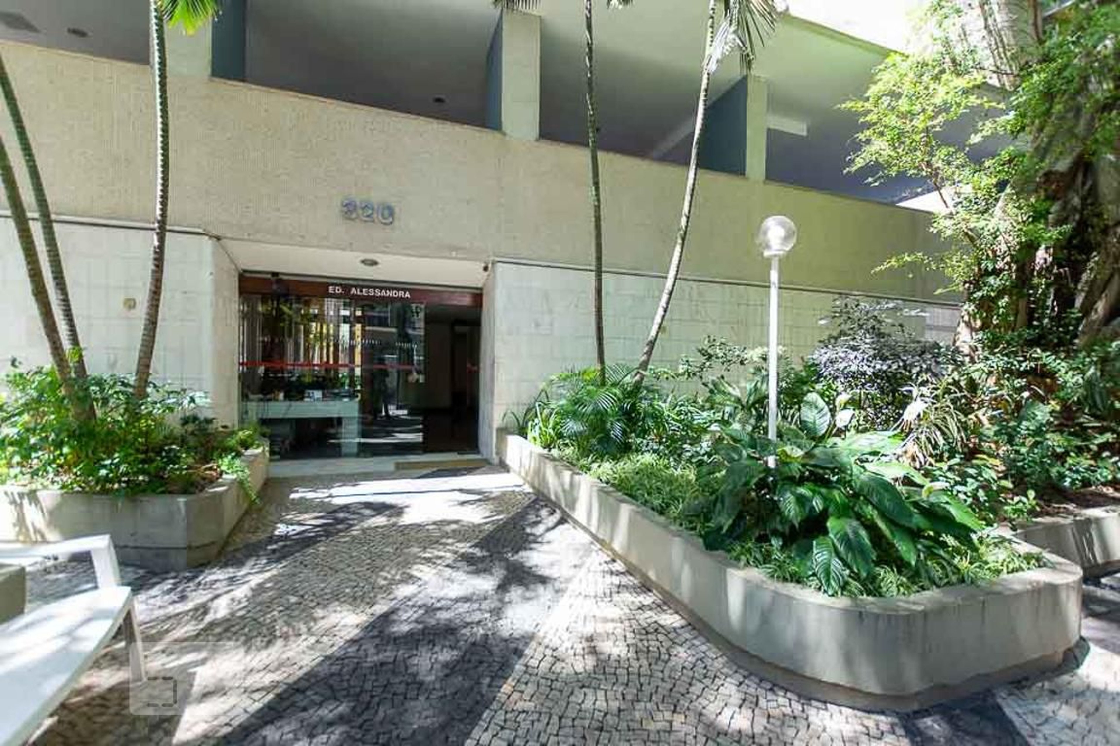 Hall de Entrada - Edifício Alessandra