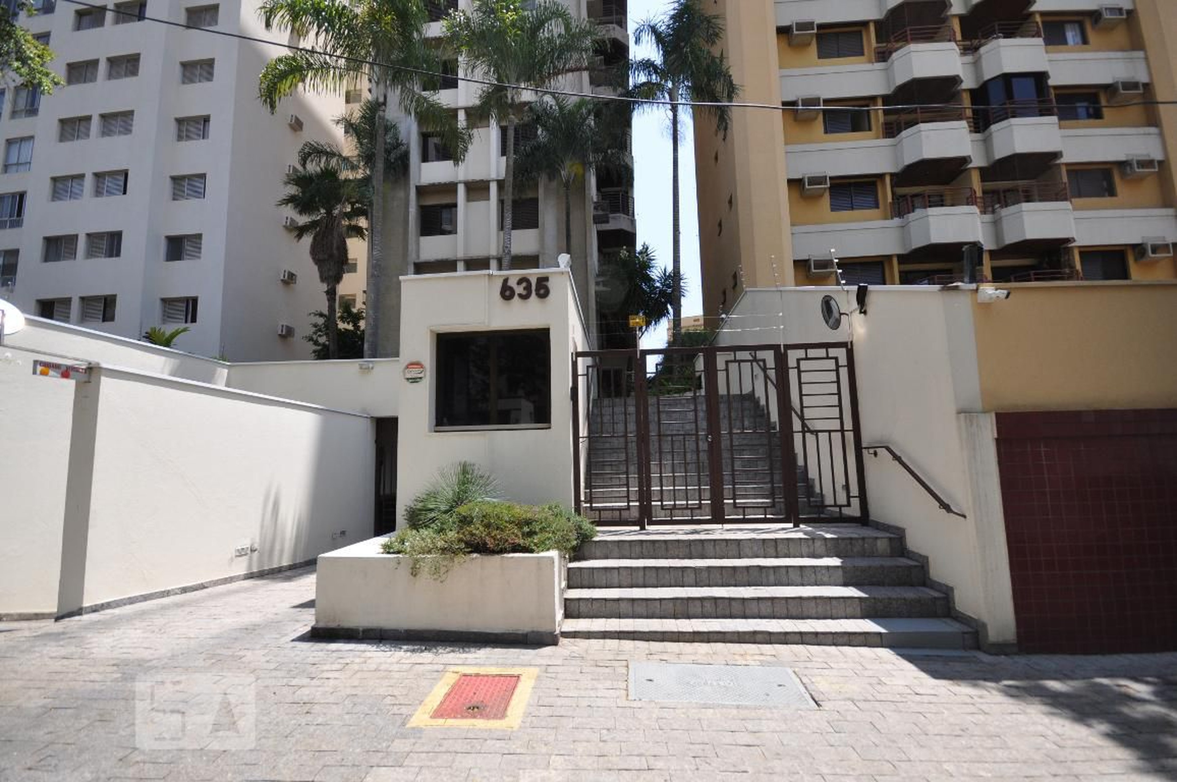 Fachada do Condomínio Condomínio Forte São Pedro